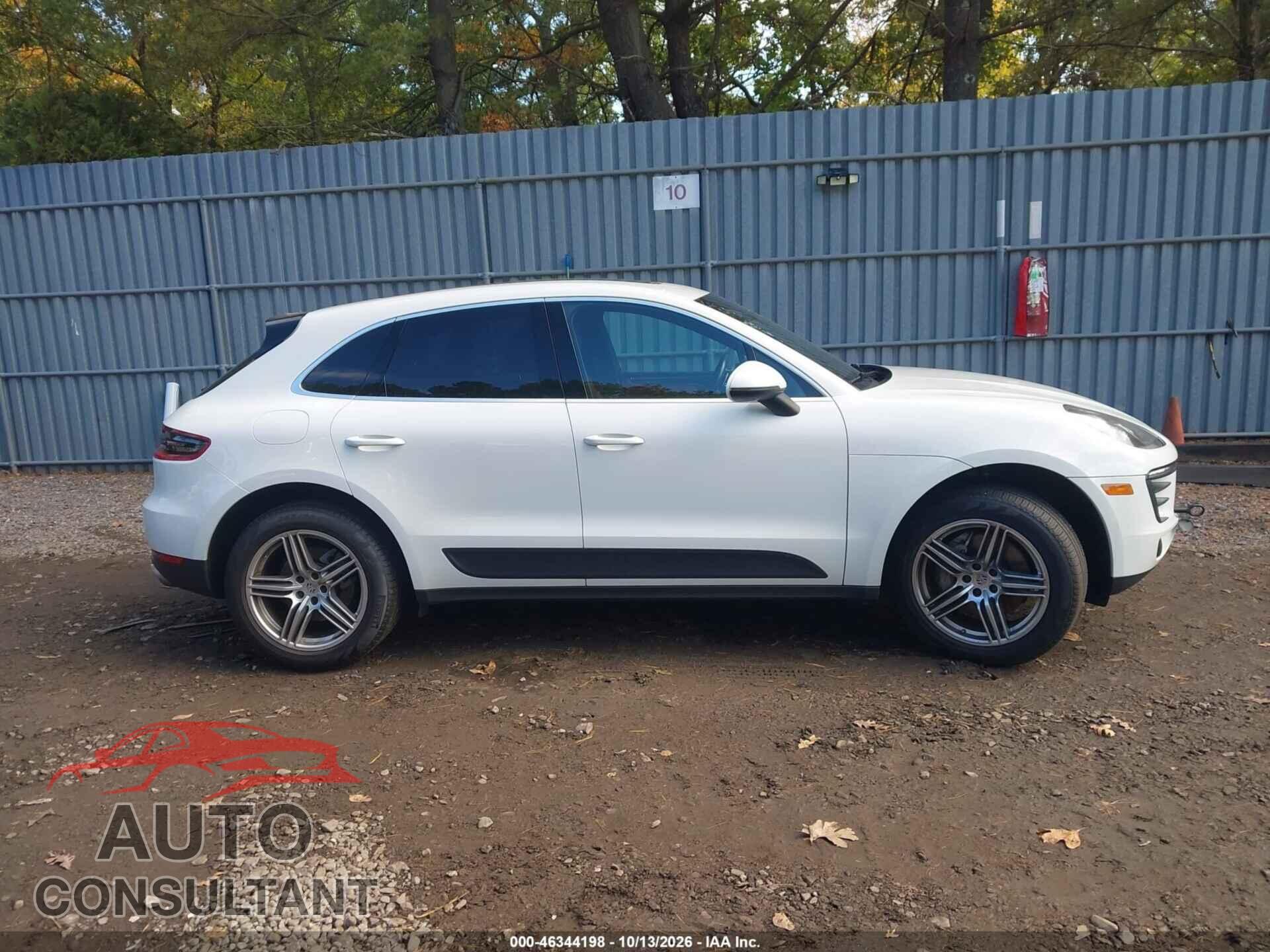 PORSCHE MACAN 2015 - WP1AB2A57FLB61911