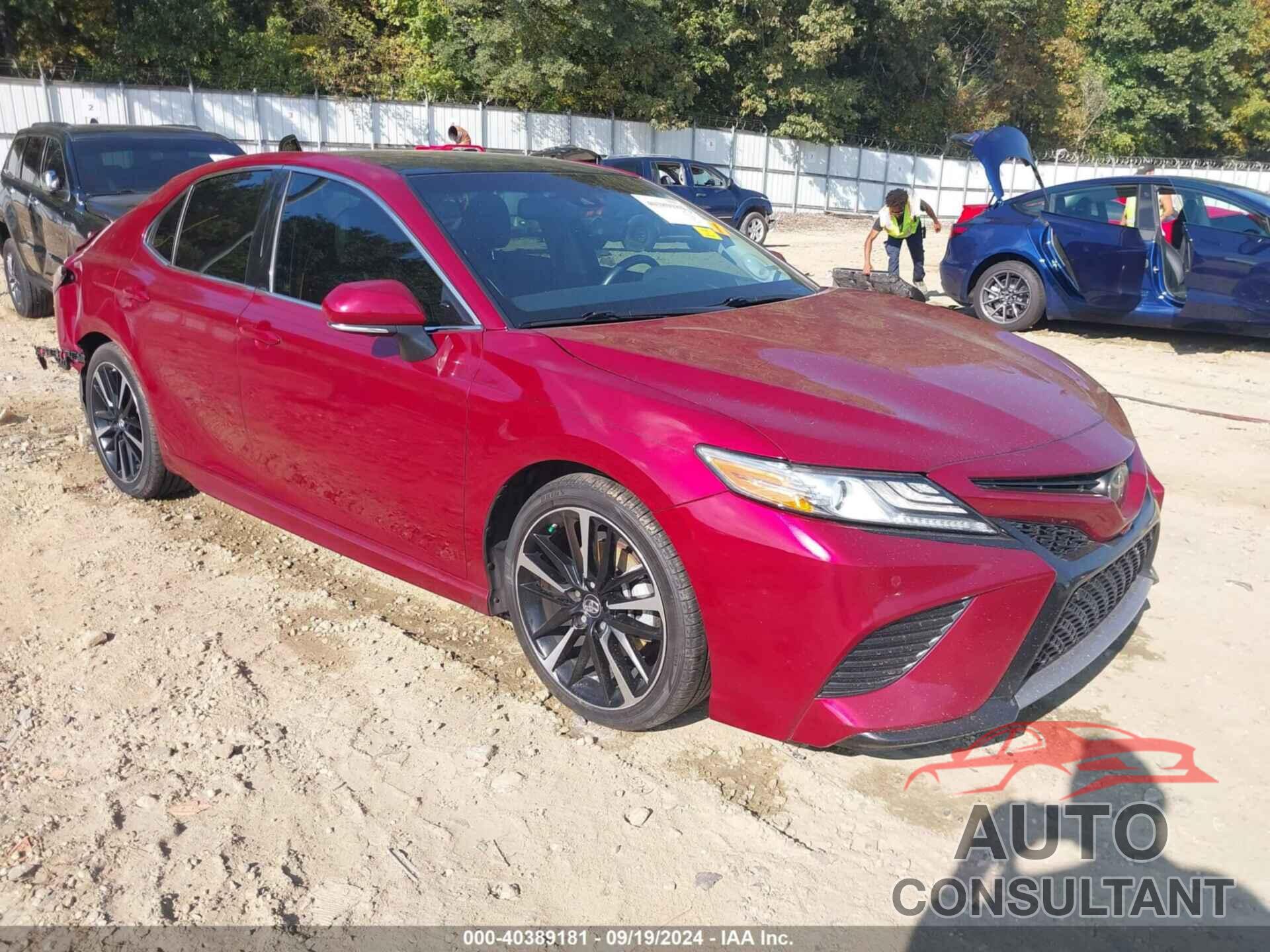 TOYOTA CAMRY 2018 - 4T1B61HKXJU568930