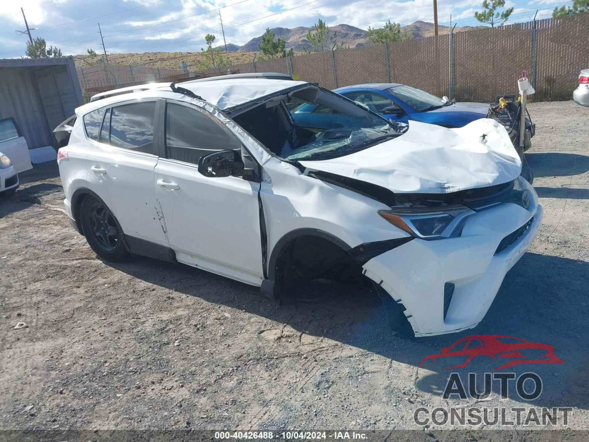 TOYOTA RAV4 2018 - JTMBFREV0JJ234554