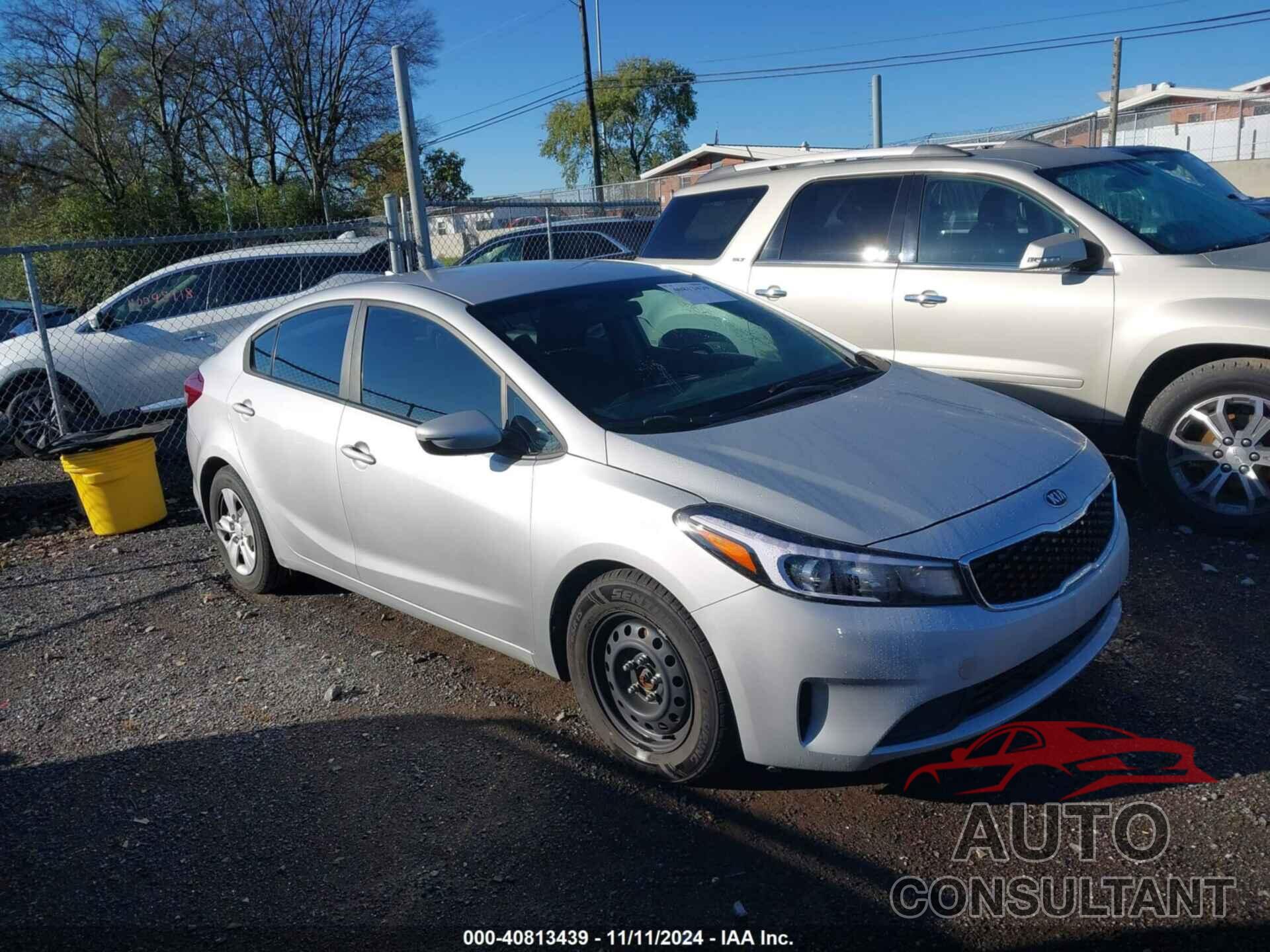 KIA FORTE 2018 - 3KPFK4A75JE170368
