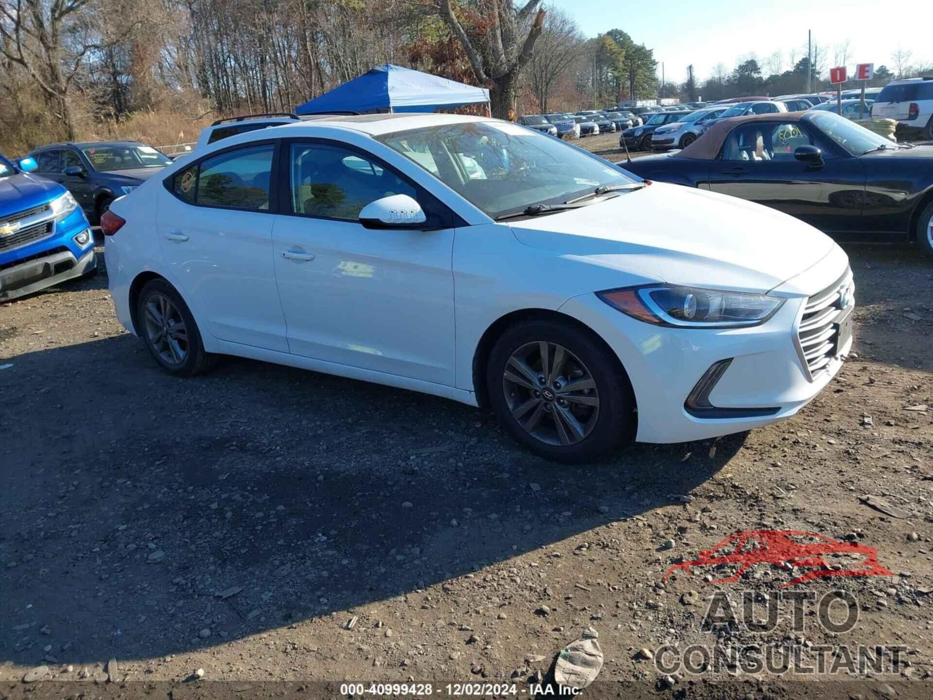 HYUNDAI ELANTRA 2018 - 5NPD84LF9JH384172