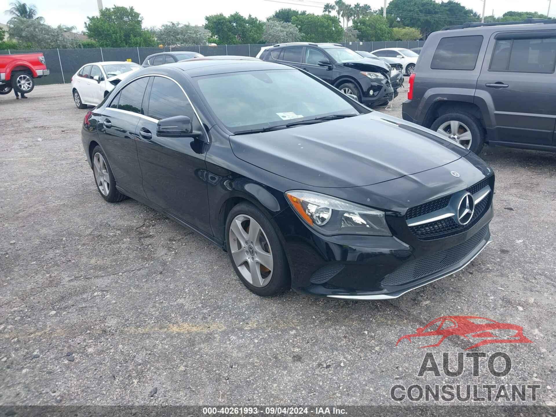 MERCEDES-BENZ CLA 250 2019 - WDDSJ4EB0KN699486