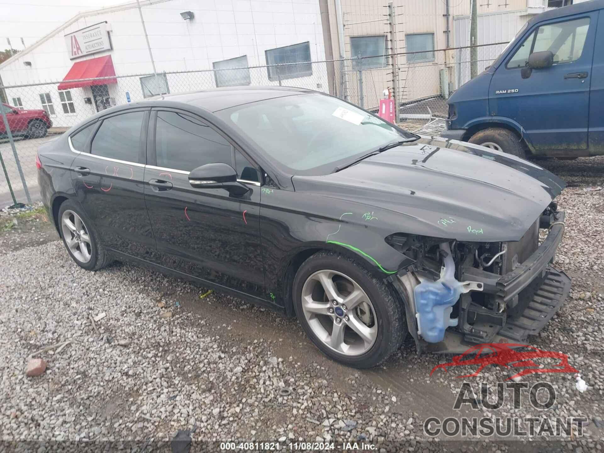 FORD FUSION 2015 - 1FA6P0H72F5118155