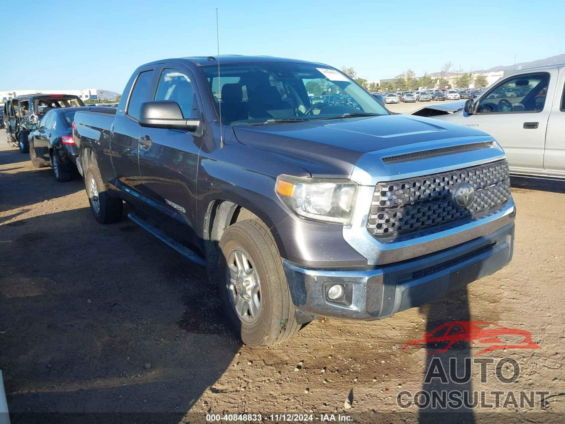 TOYOTA TUNDRA 2018 - 5TFRM5F10JX130474