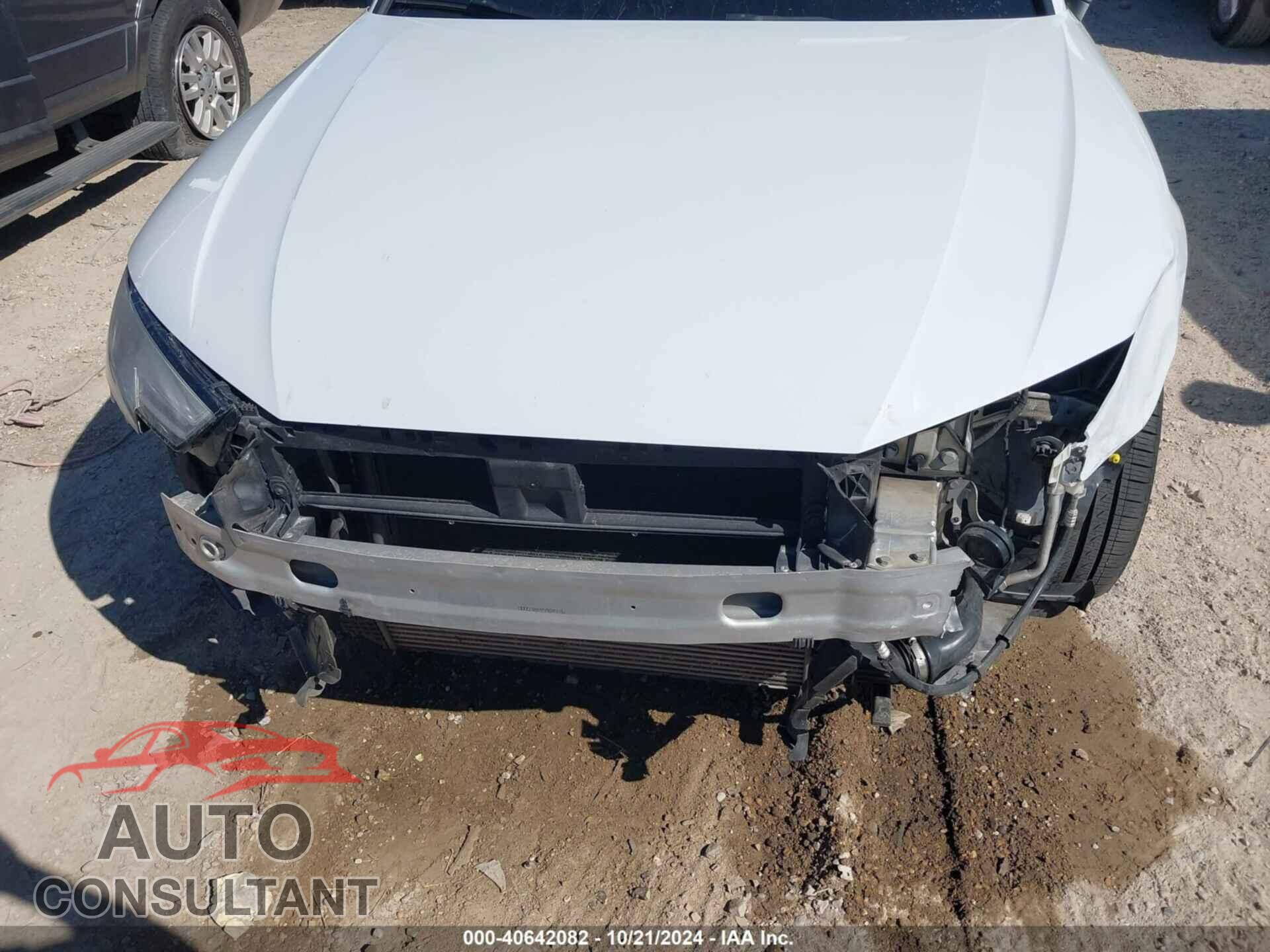 AUDI A4 2017 - WAUKMAF47HN058339