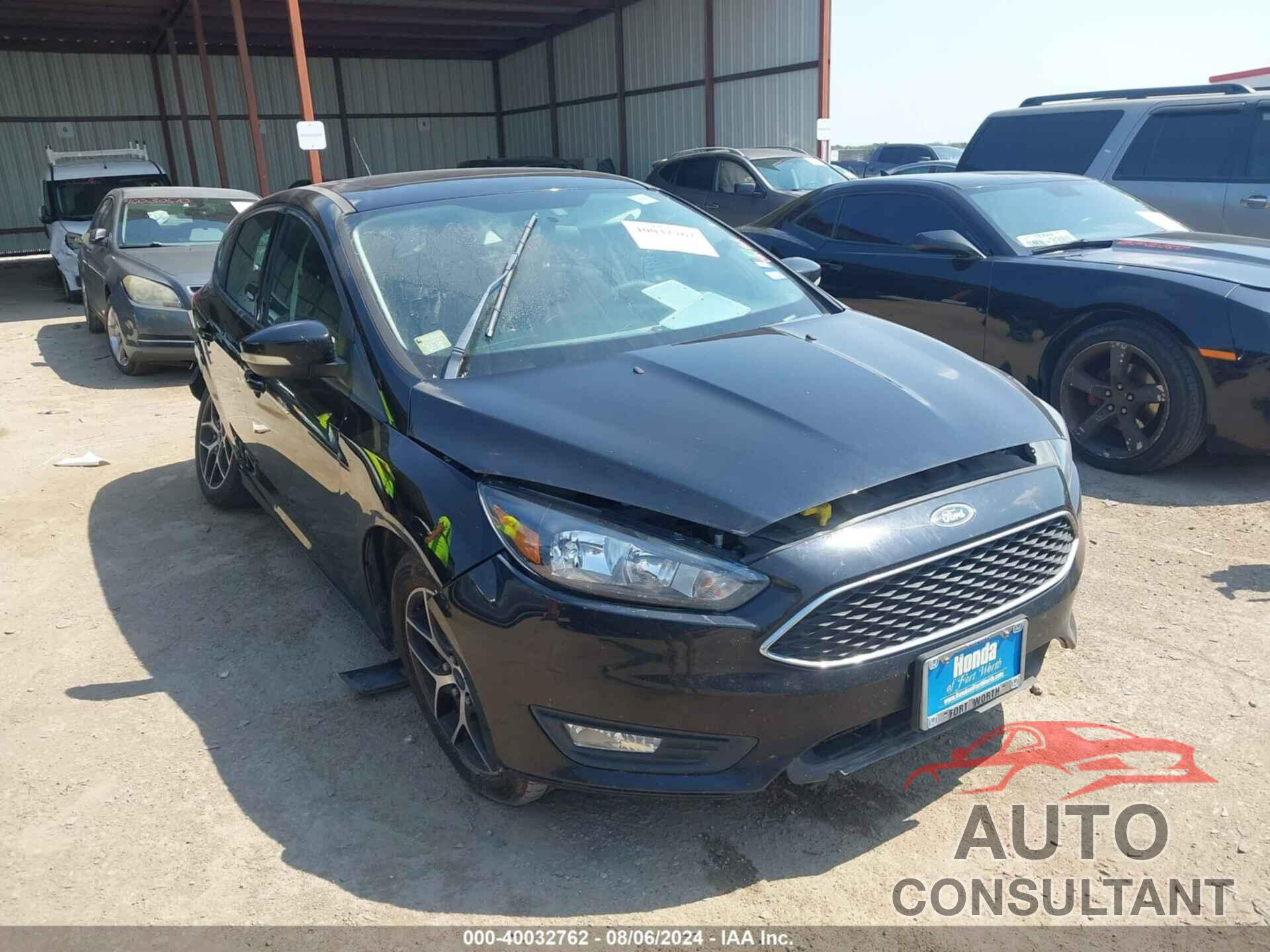 FORD FOCUS 2018 - 1FADP3M28JL302314