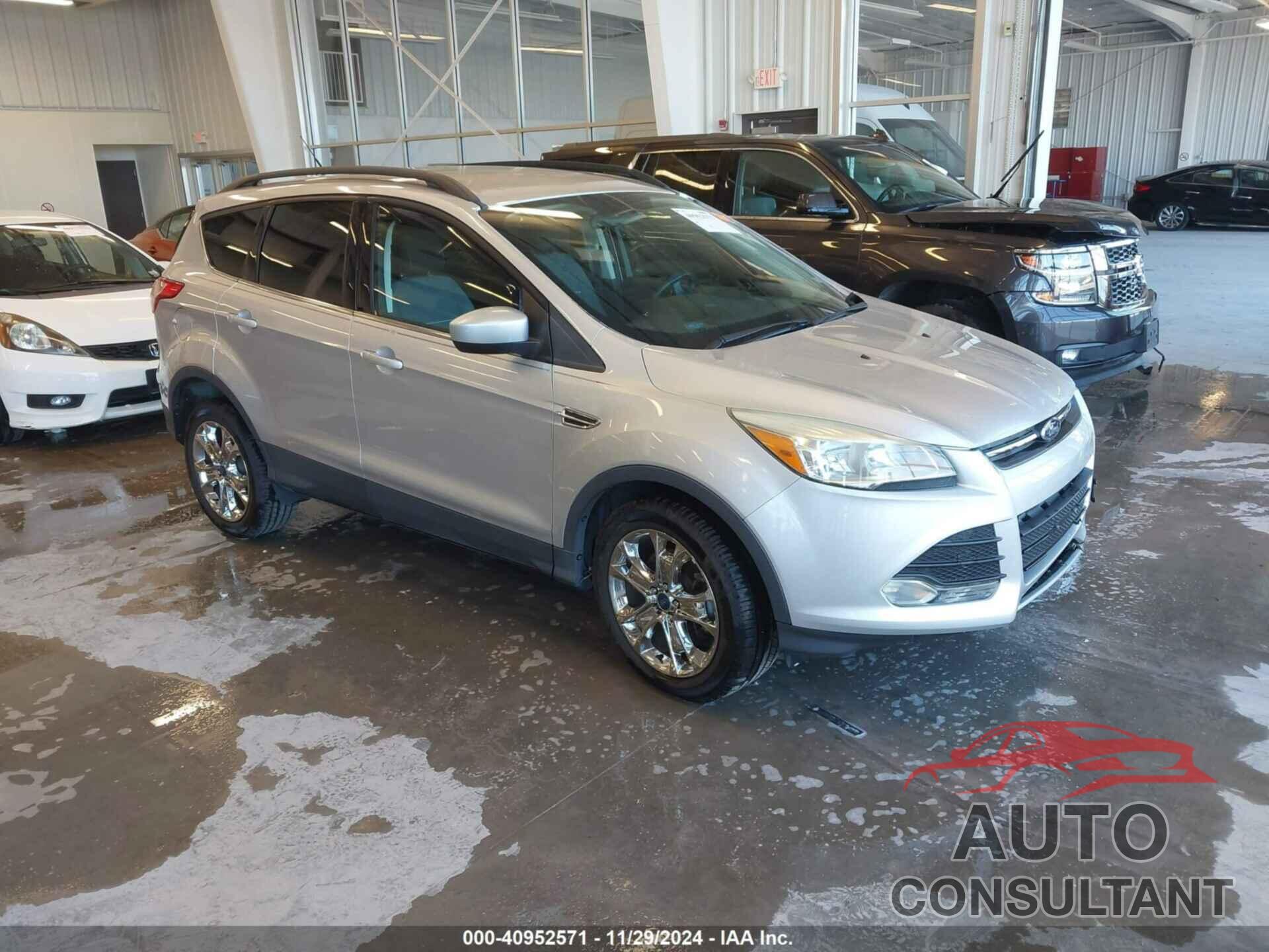 FORD ESCAPE 2015 - 1FMCU9GX4FUA25165