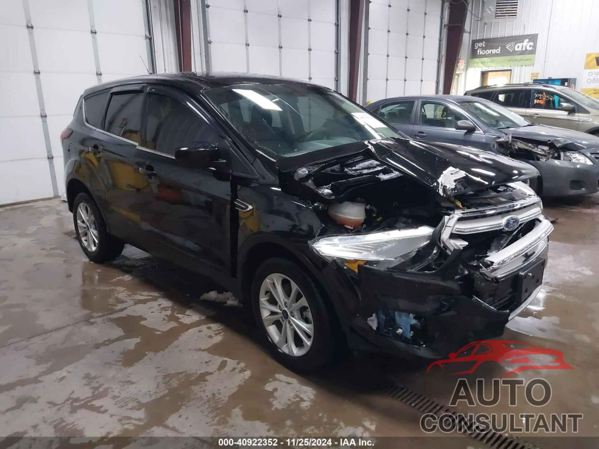 FORD ESCAPE 2019 - 1FMCU9GD0KUB61390