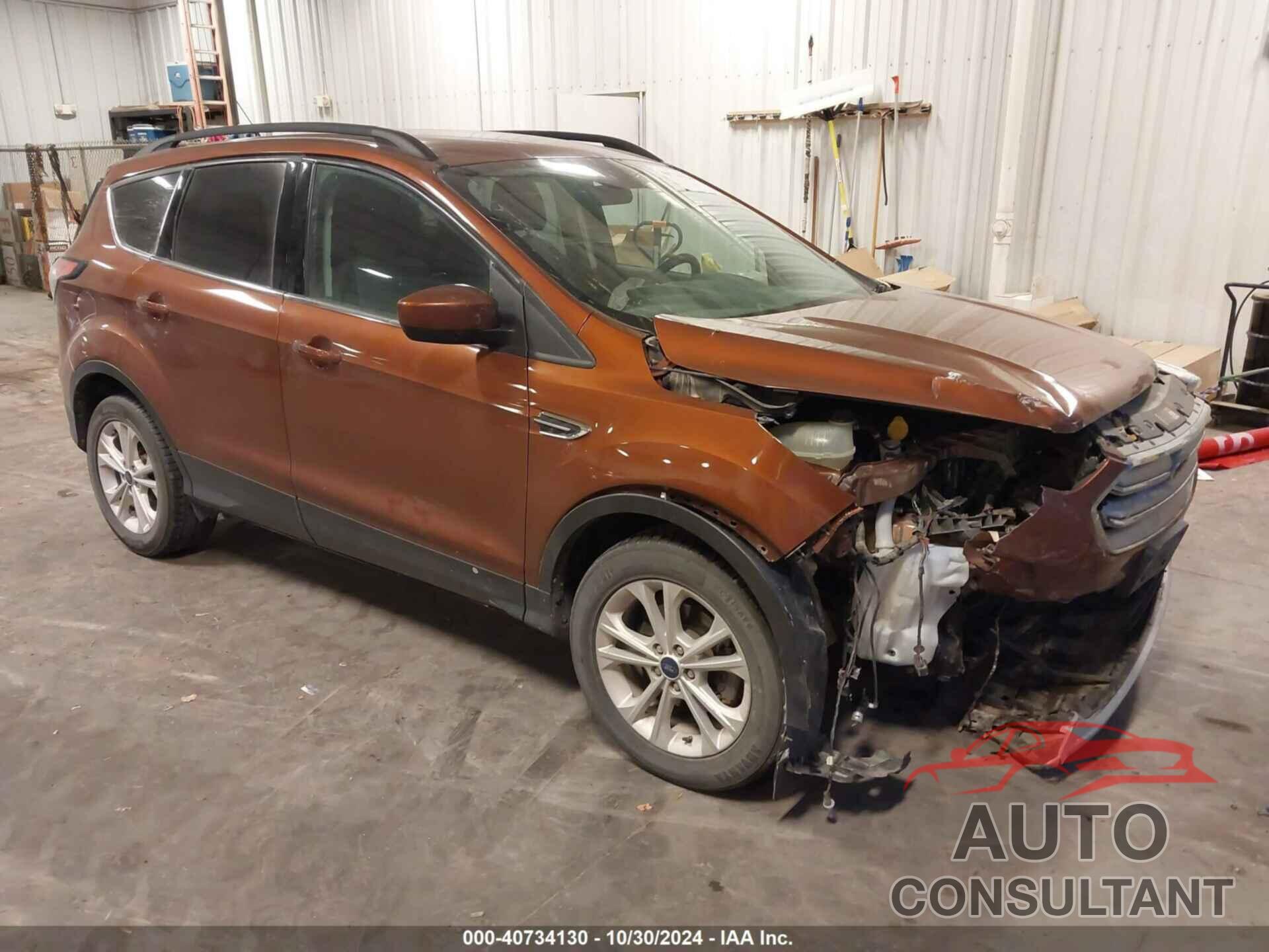 FORD ESCAPE 2017 - 1FMCU0GD8HUC12171