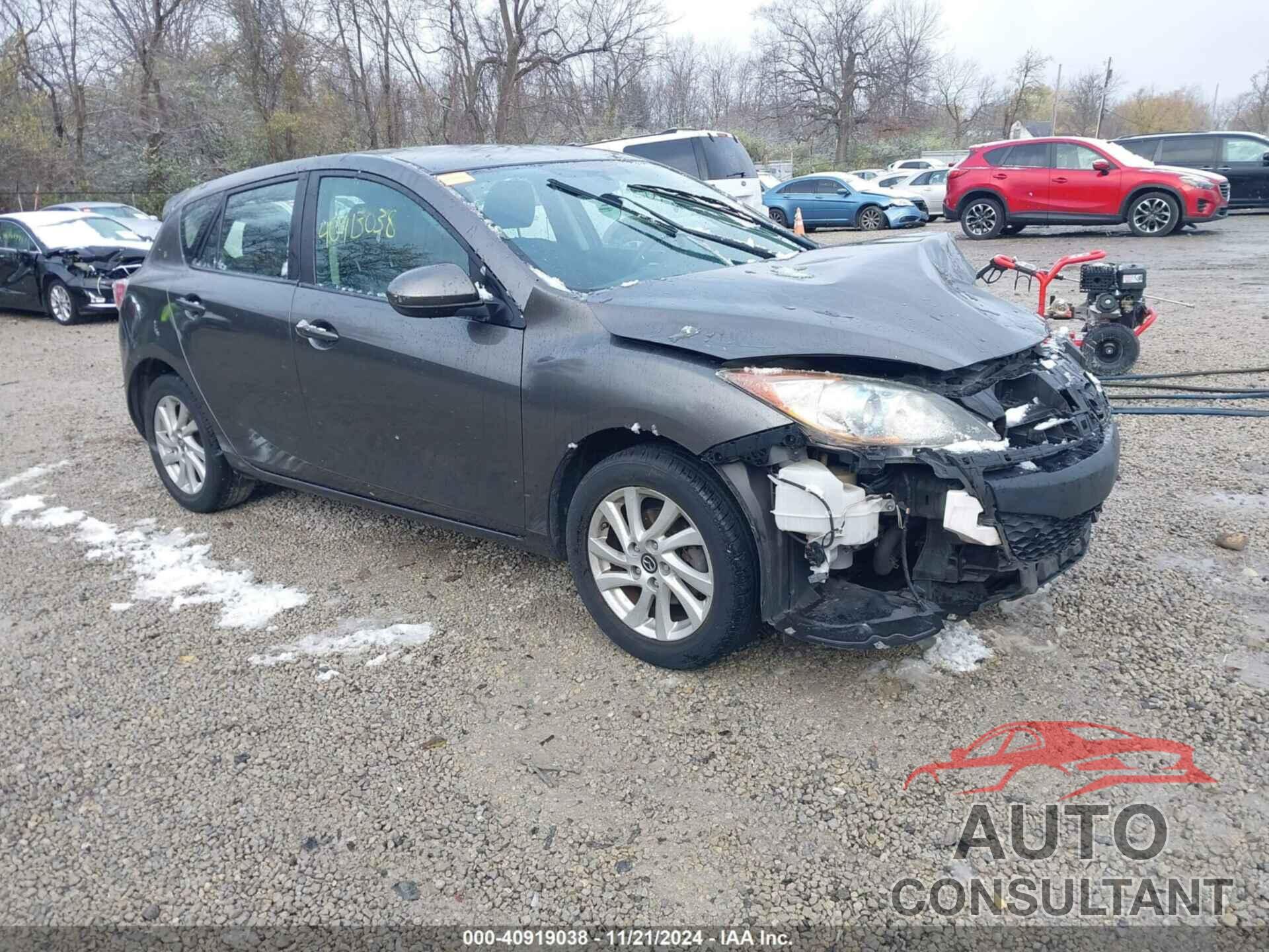 MAZDA MAZDA3 2013 - JM1BL1L70D1833506