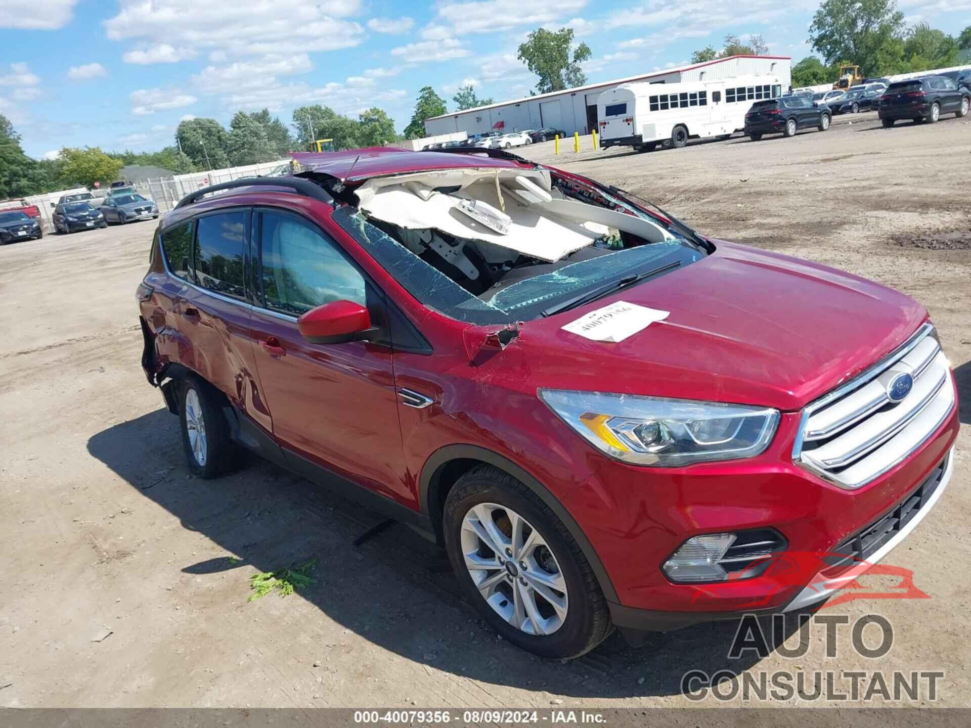 FORD ESCAPE 2018 - 1FMCU9HD3JUD56879