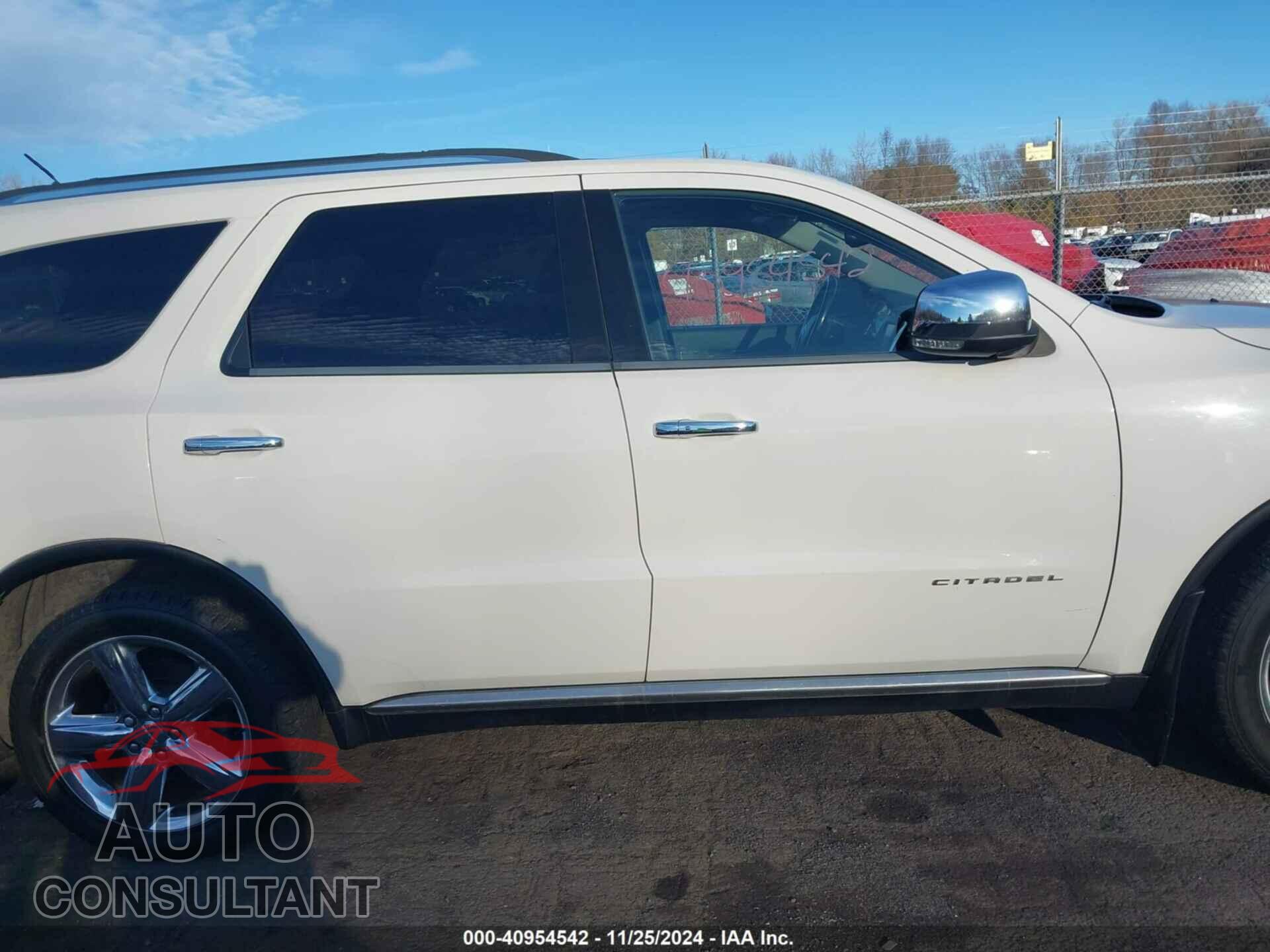 DODGE DURANGO 2012 - 1C4SDJET0CC188415