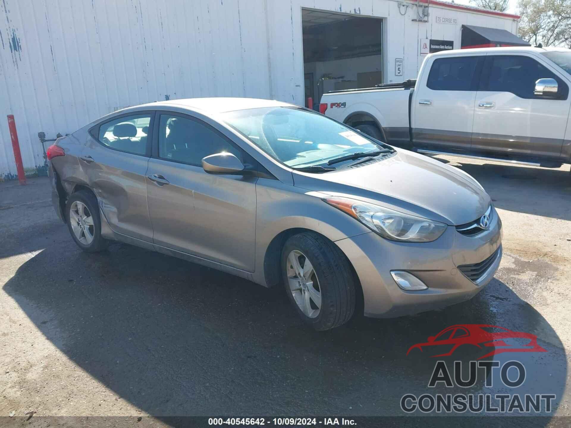 HYUNDAI ELANTRA 2012 - 5NPDH4AE1CH147494