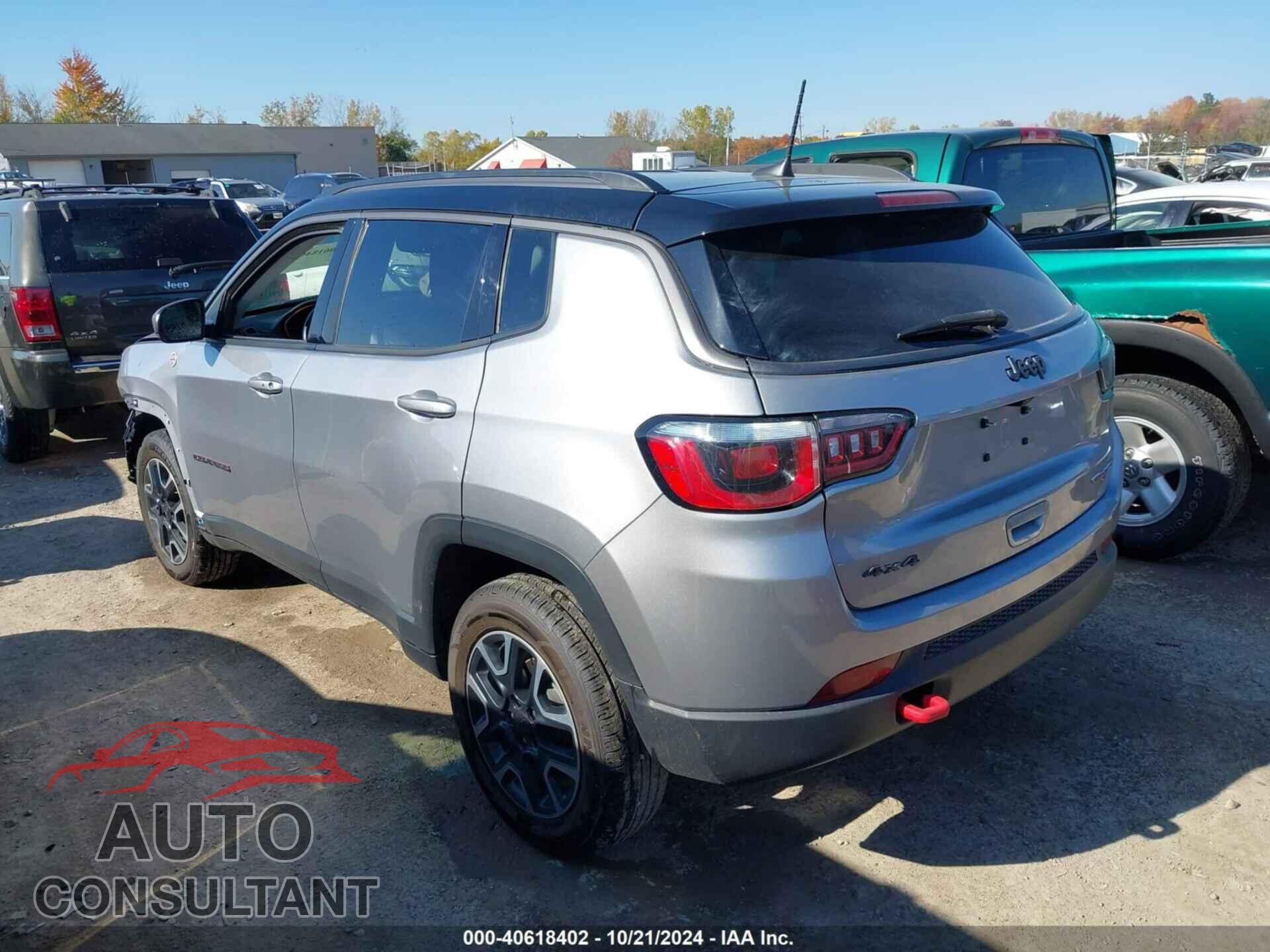 JEEP COMPASS 2018 - 3C4NJDDB1JT501764