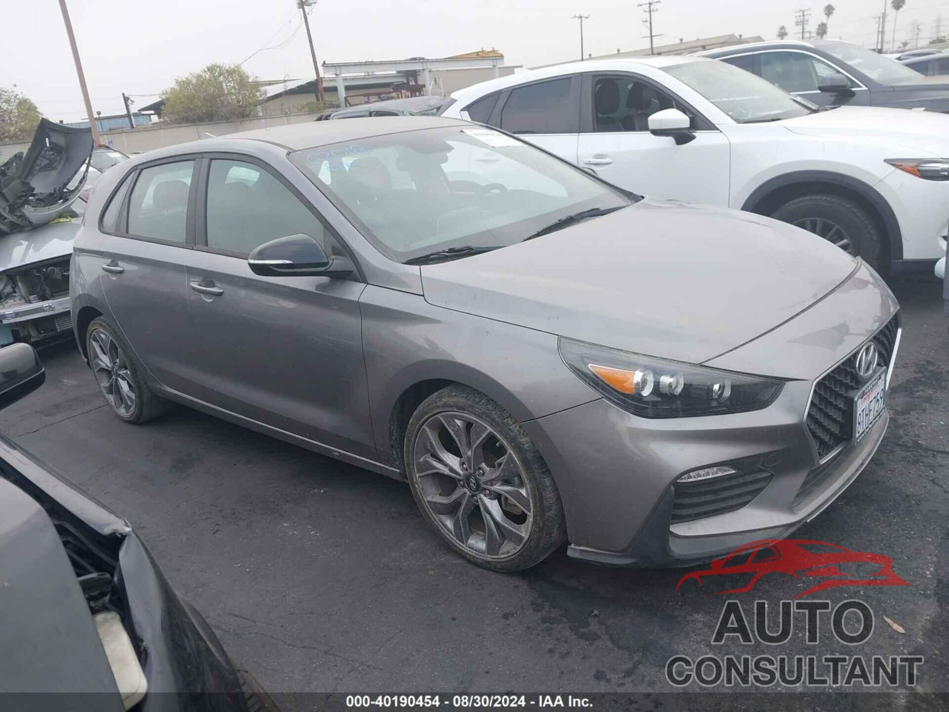 HYUNDAI ELANTRA GT 2020 - KMHH55LC1LU143619