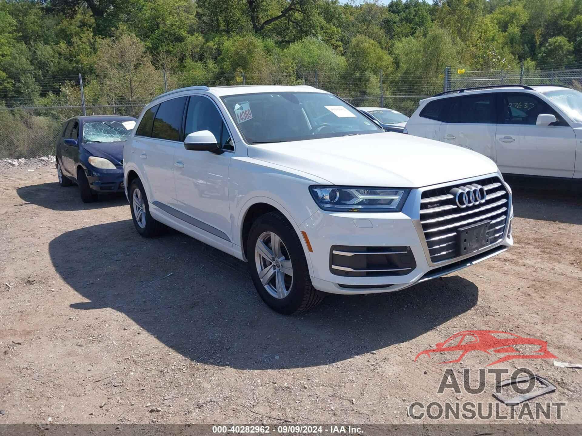 AUDI Q7 2018 - WA1LHAF76JD011766