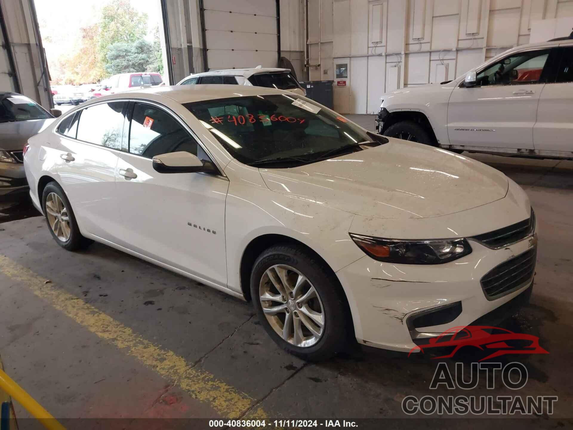 CHEVROLET MALIBU 2017 - 1G1ZE5ST8HF251864