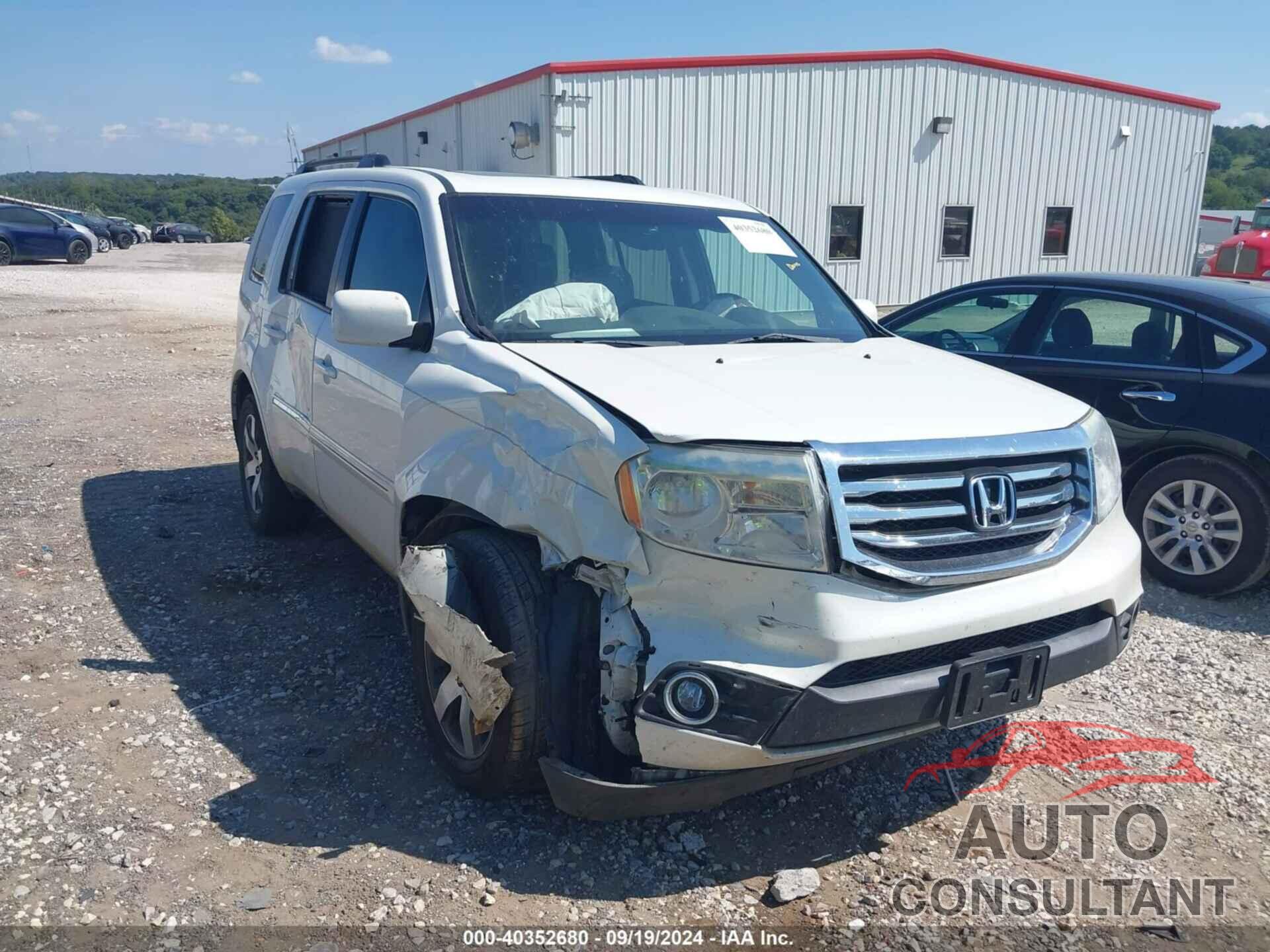 HONDA PILOT 2013 - 5FNYF4H97DB024119