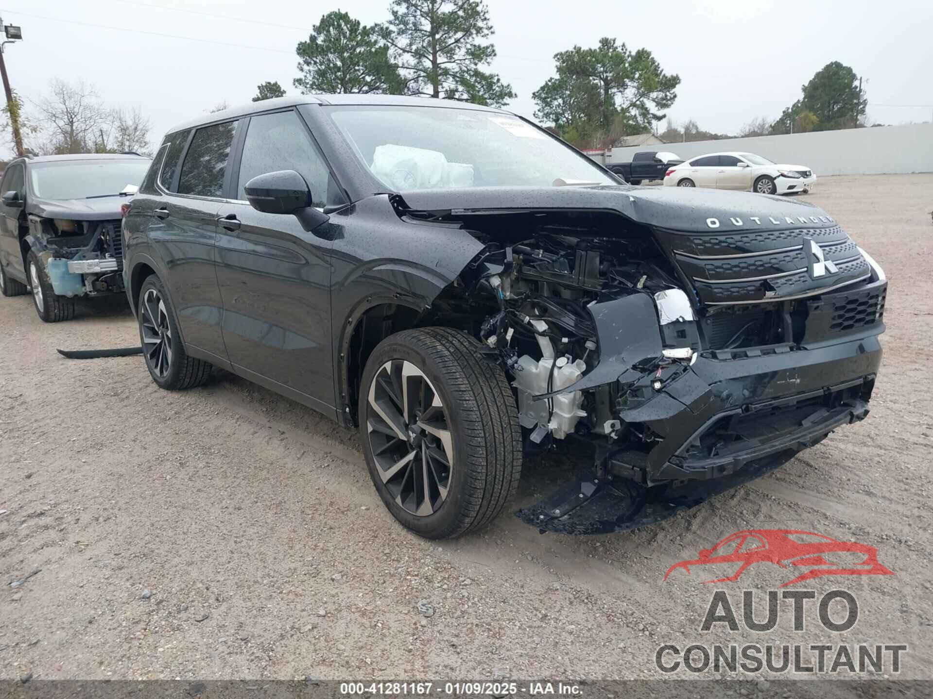 MITSUBISHI OUTLANDER 2024 - JA4J3VA86RZ040454