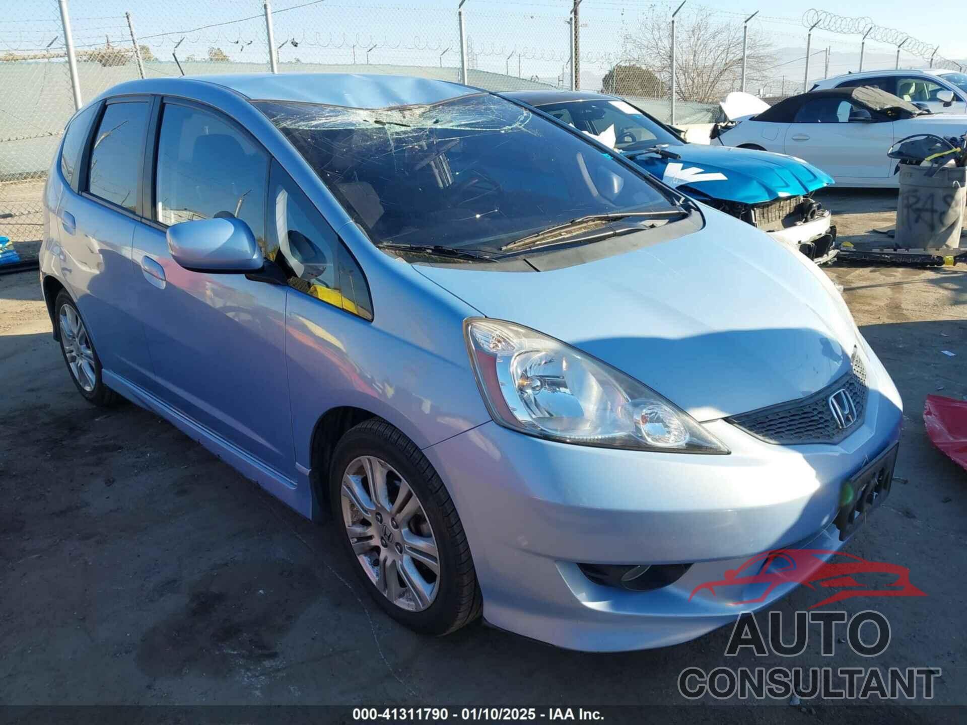 HONDA FIT 2010 - JHMGE8H43AC004824