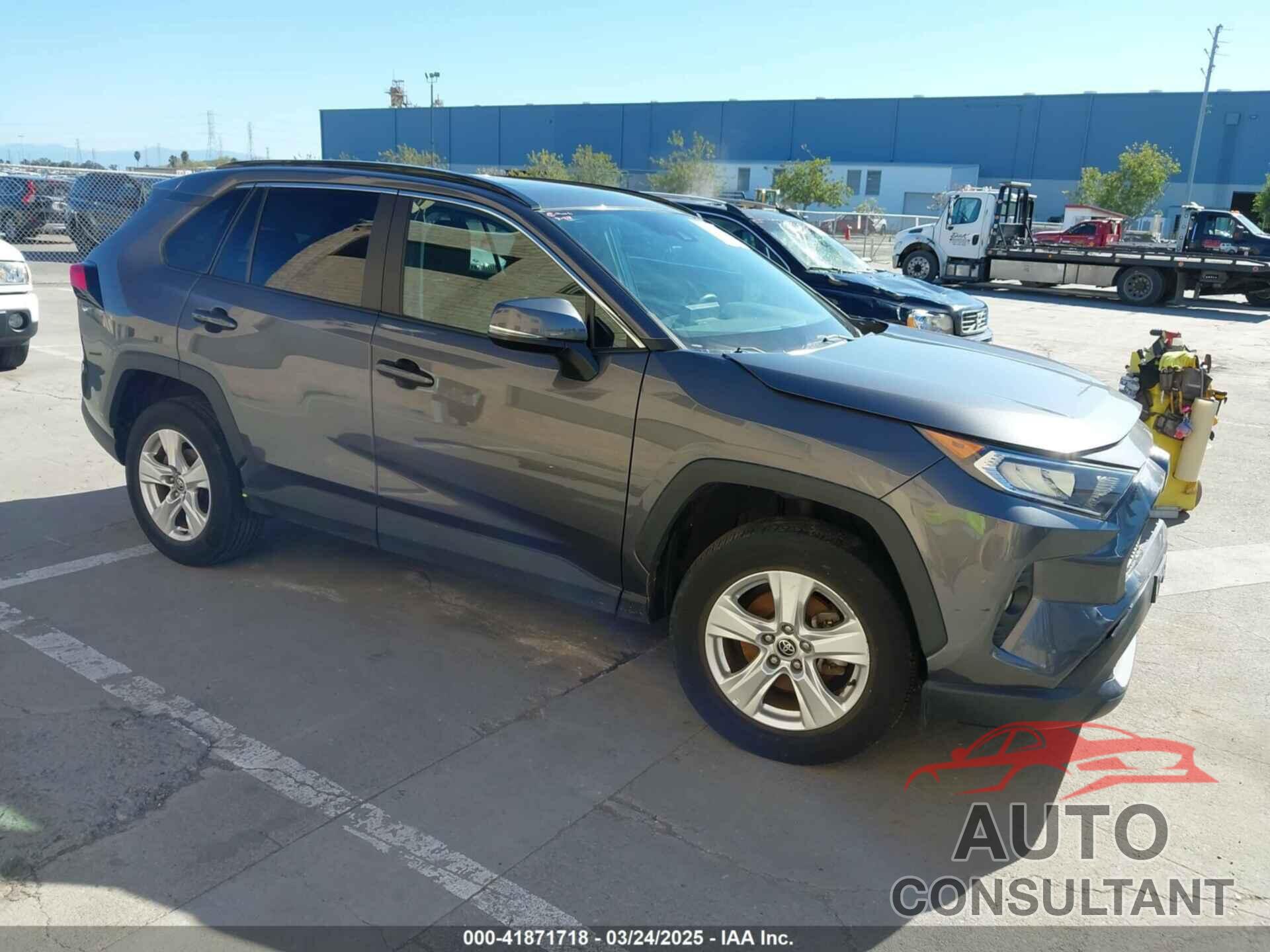 TOYOTA RAV4 2021 - 2T3W1RFV0MC152913