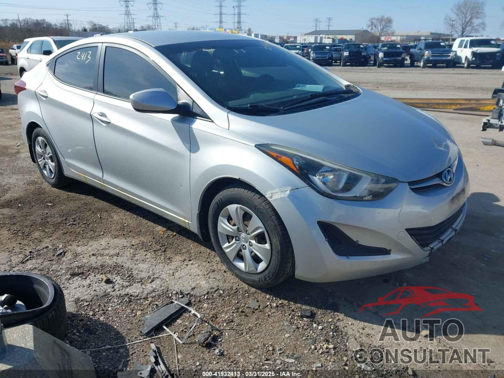 HYUNDAI ELANTRA 2016 - KMHDH4AE3GU529999