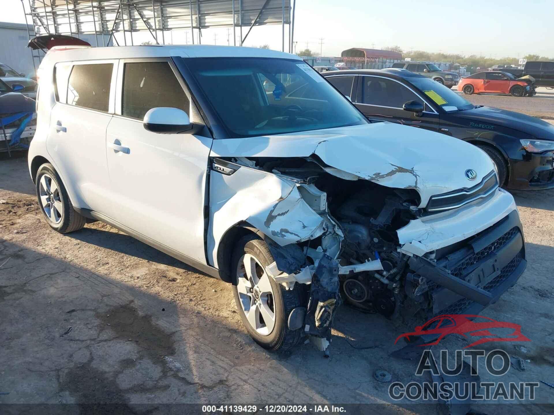 KIA SOUL 2018 - KNDJN2A23J7607990