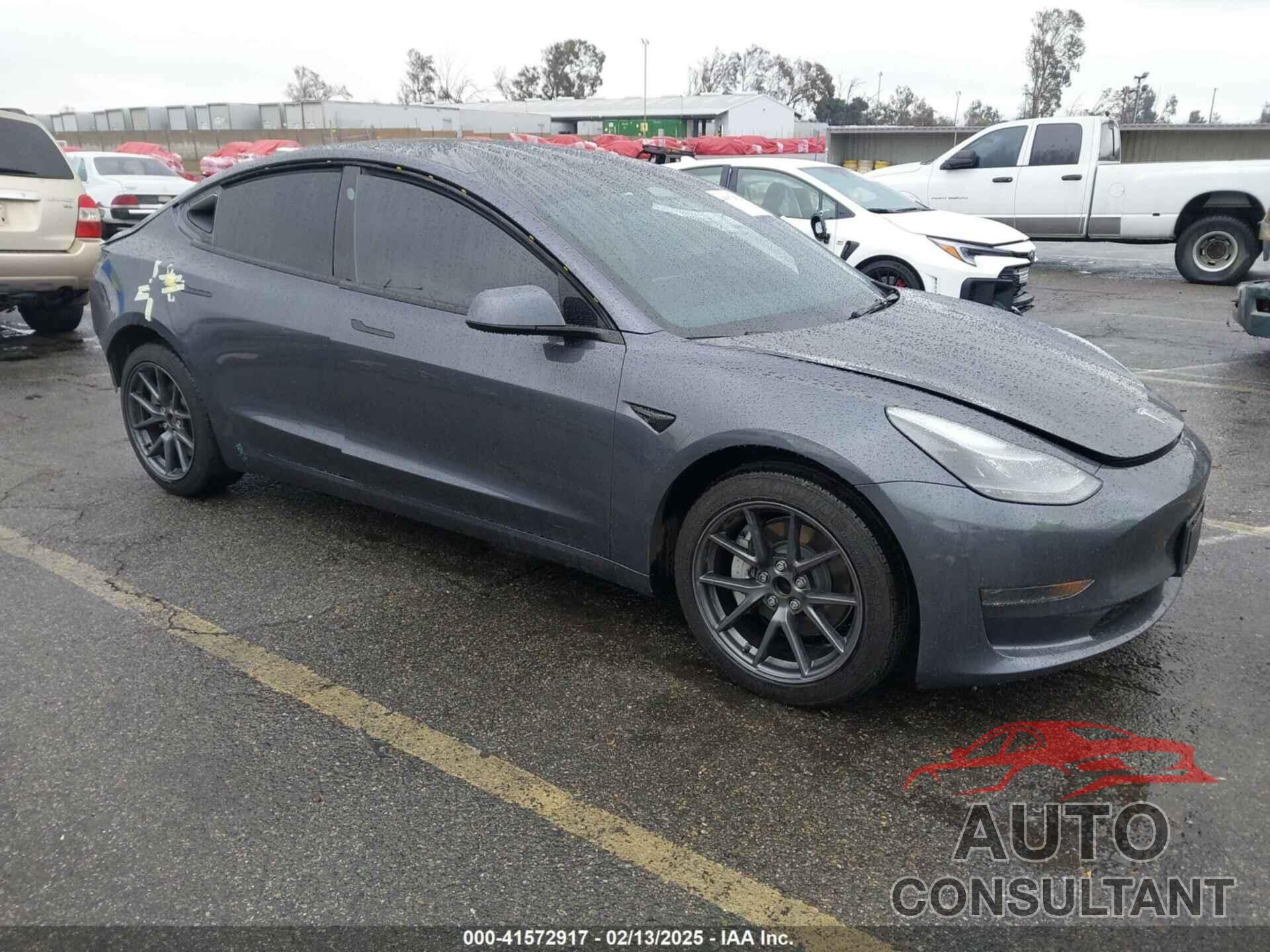 TESLA MODEL 3 2023 - 5YJ3E1EA8PF687455