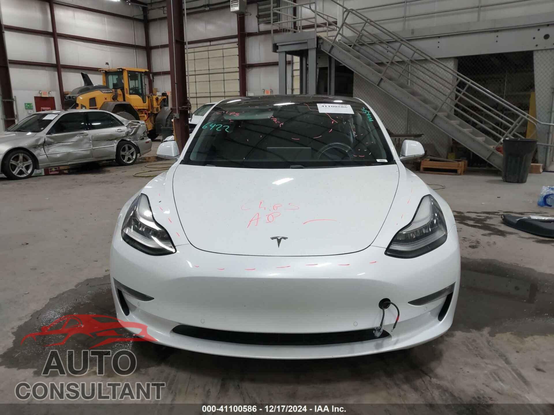 TESLA MODEL 3 2018 - 5YJ3E1EB3JF084493
