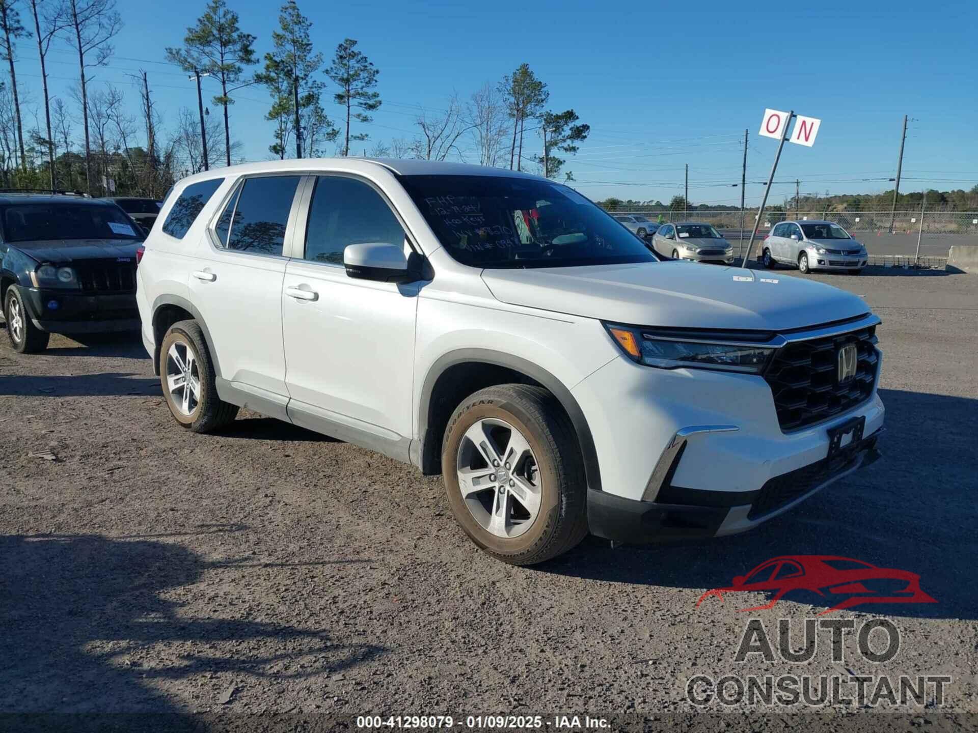 HONDA PILOT 2023 - 5FNYG1H53PB030948