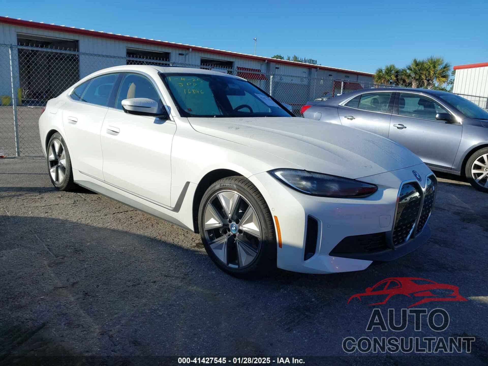 BMW I4 2024 - WBY43AW04RFT05287