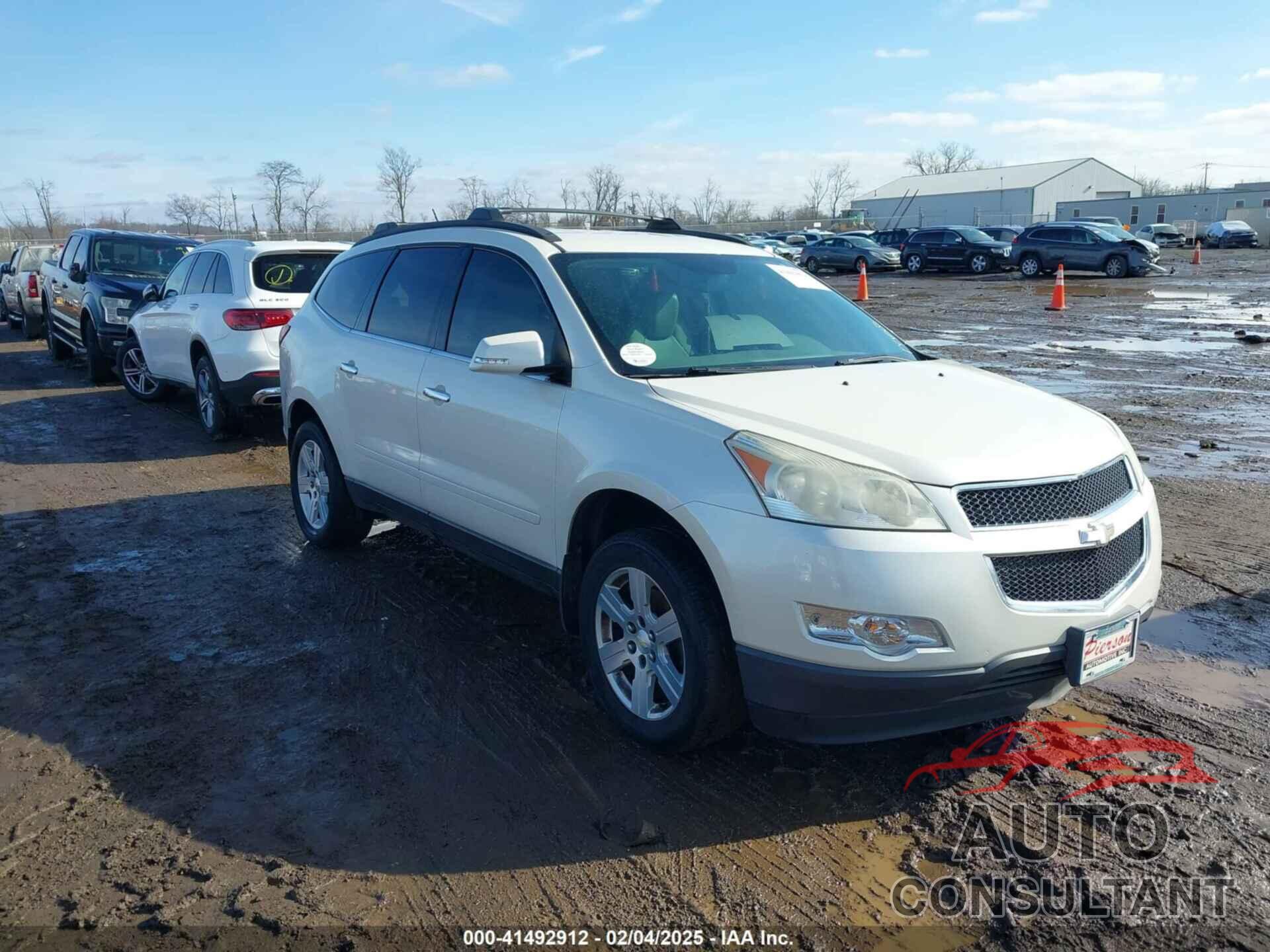 CHEVROLET TRAVERSE 2011 - 1GNKRJED8BJ149180