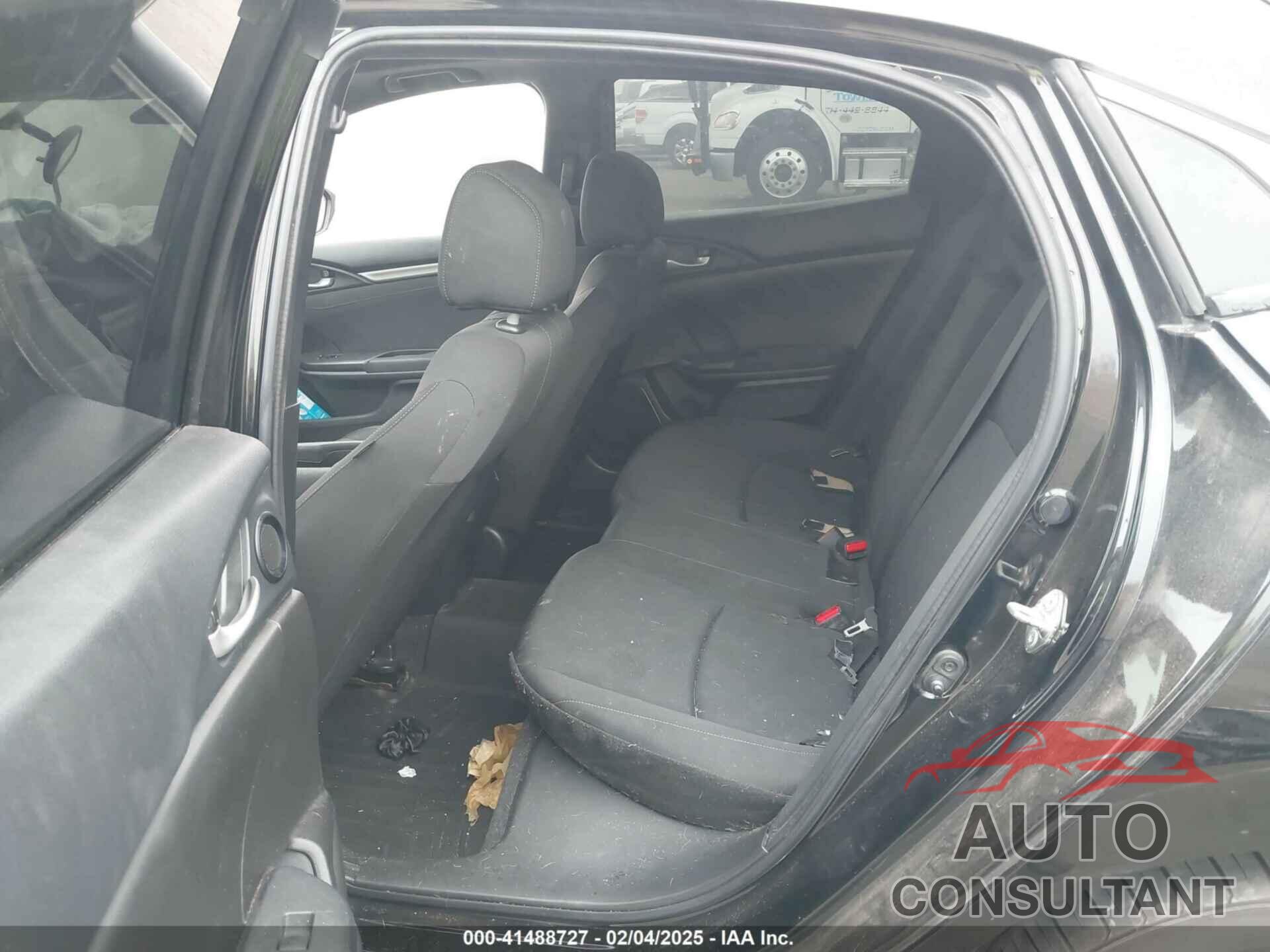 HONDA CIVIC 2017 - SHHFK7H50HU418969