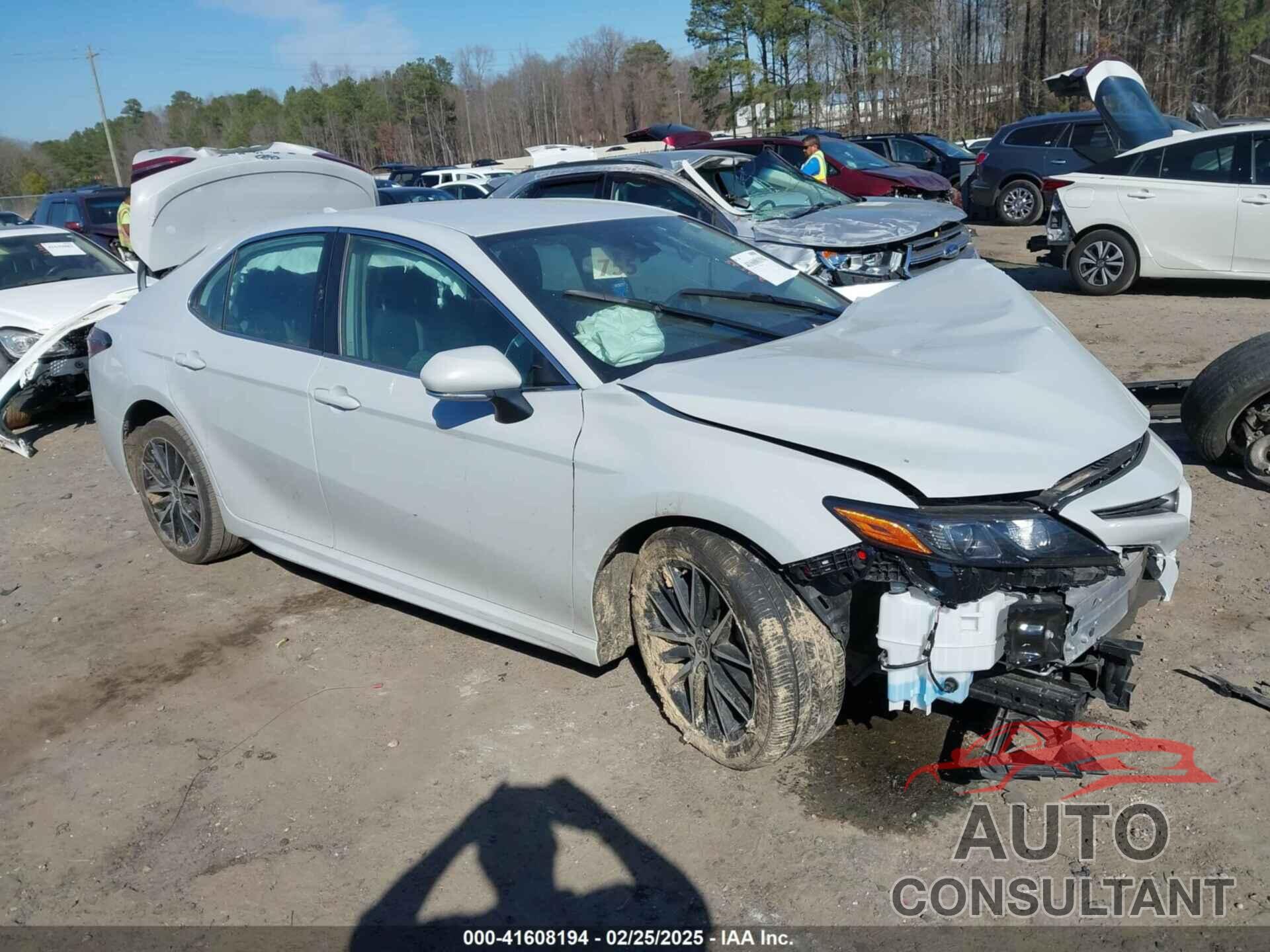 TOYOTA CAMRY 2024 - 4T1T11AK3RU242153