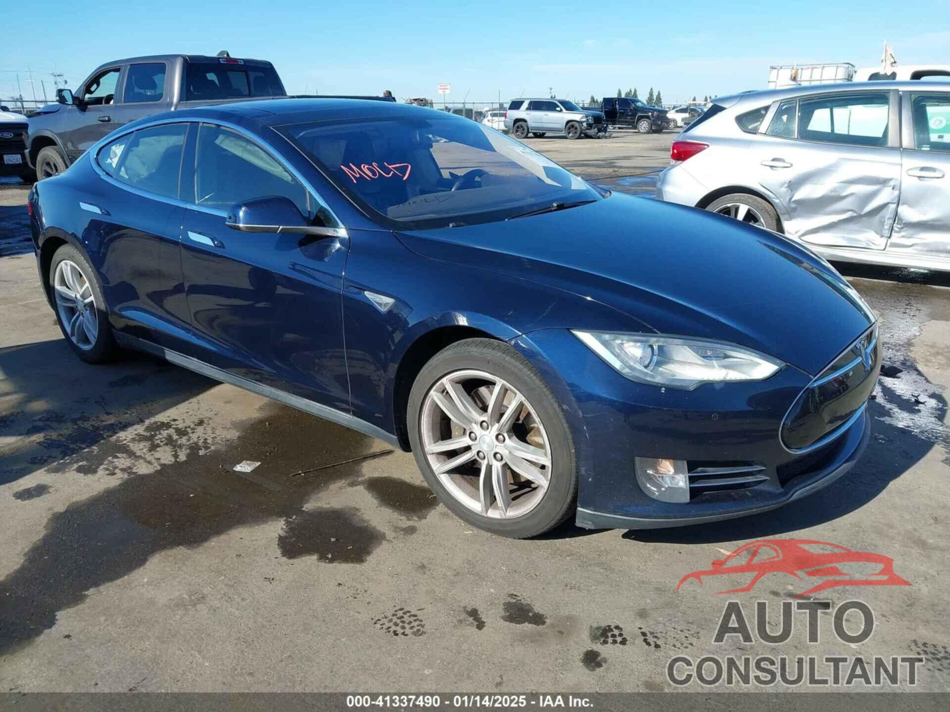 TESLA MODEL S 2013 - 5YJSA1CN5DFP23692