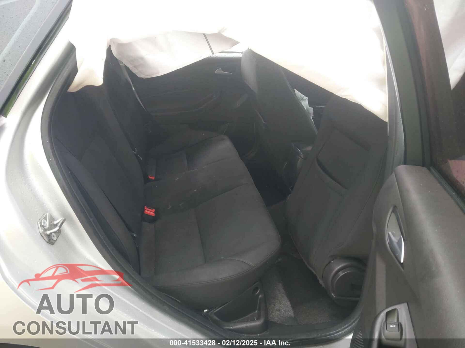 FORD FOCUS 2017 - 1FADP3F24HL210401