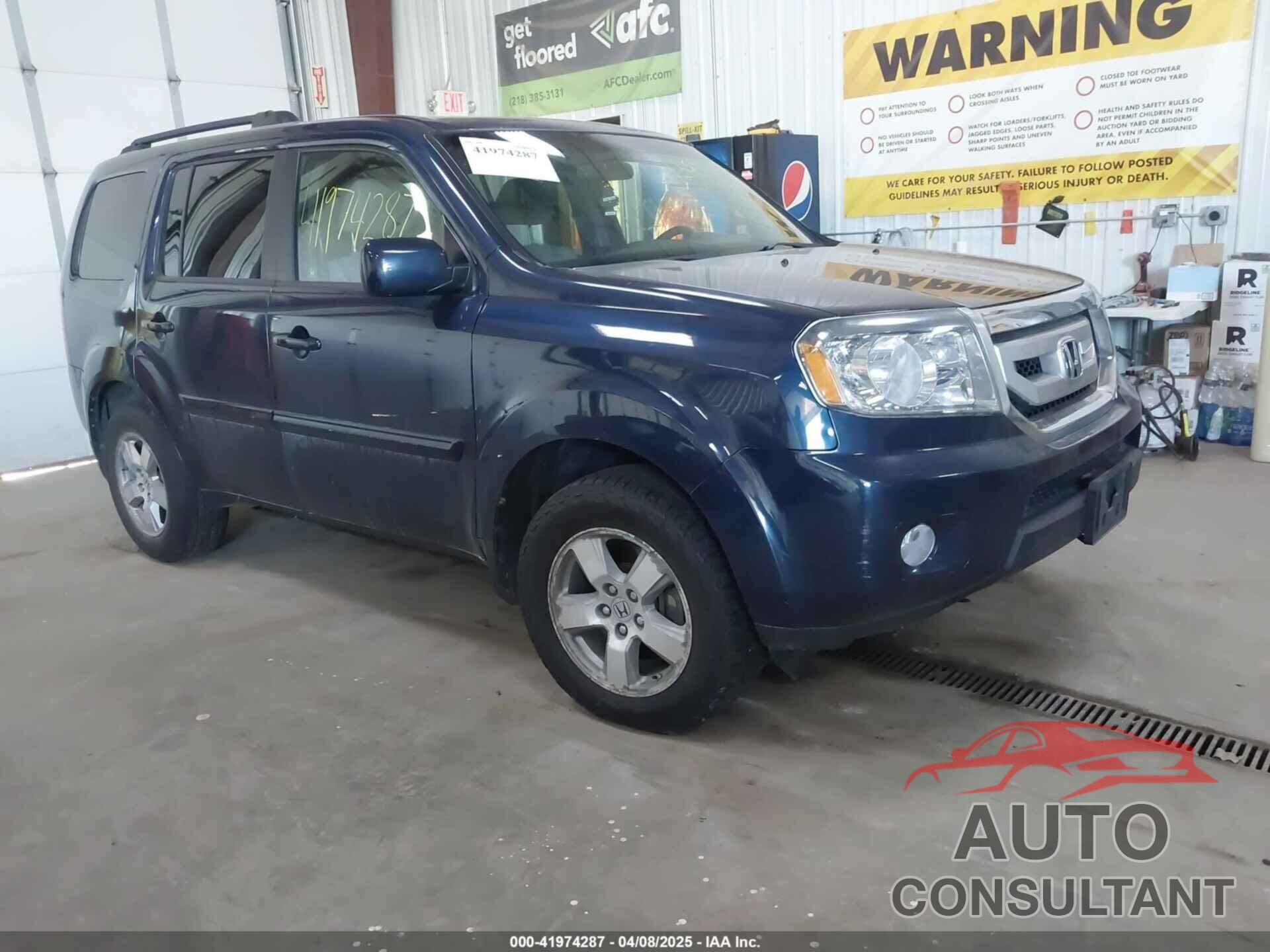 HONDA PILOT 2011 - 5FNYF4H43BB022885