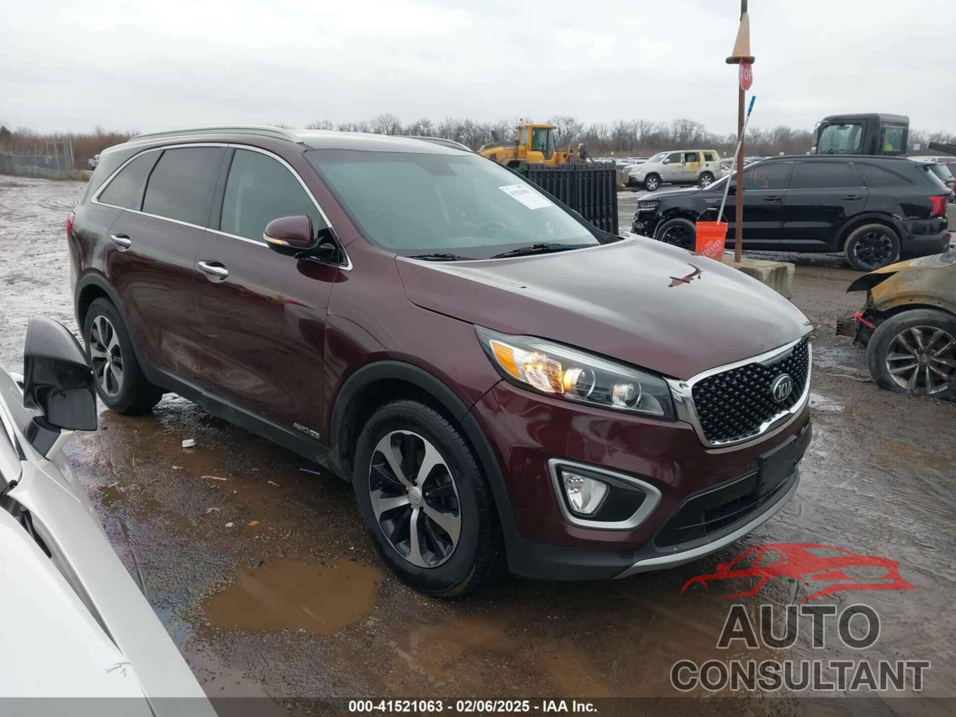 KIA SORENTO 2018 - 5XYPHDA52JG363646