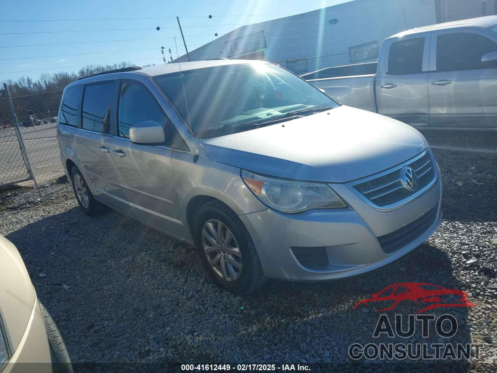 VOLKSWAGEN ROUTAN 2012 - 2C4RVABG4CR151958