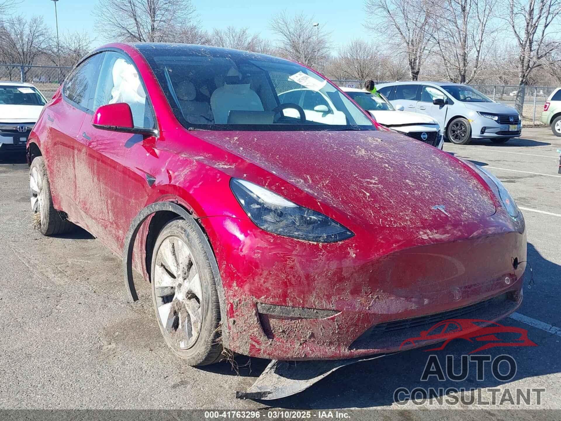 TESLA MODEL Y 2024 - 7SAYGDEE8RA259585
