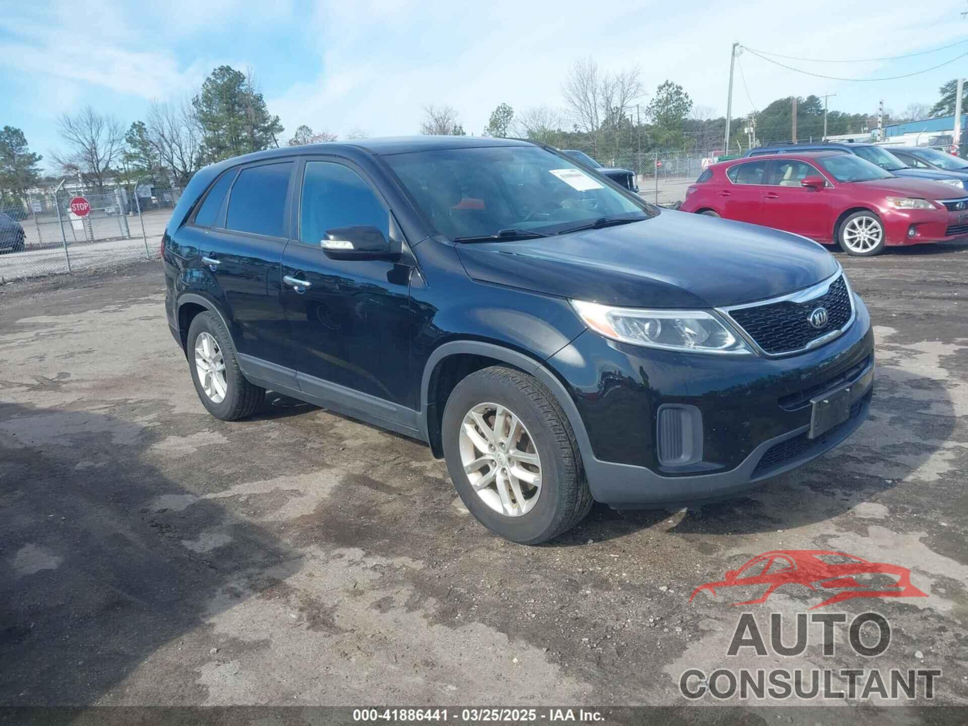 KIA SORENTO 2015 - 5XYKT3A6XFG637890