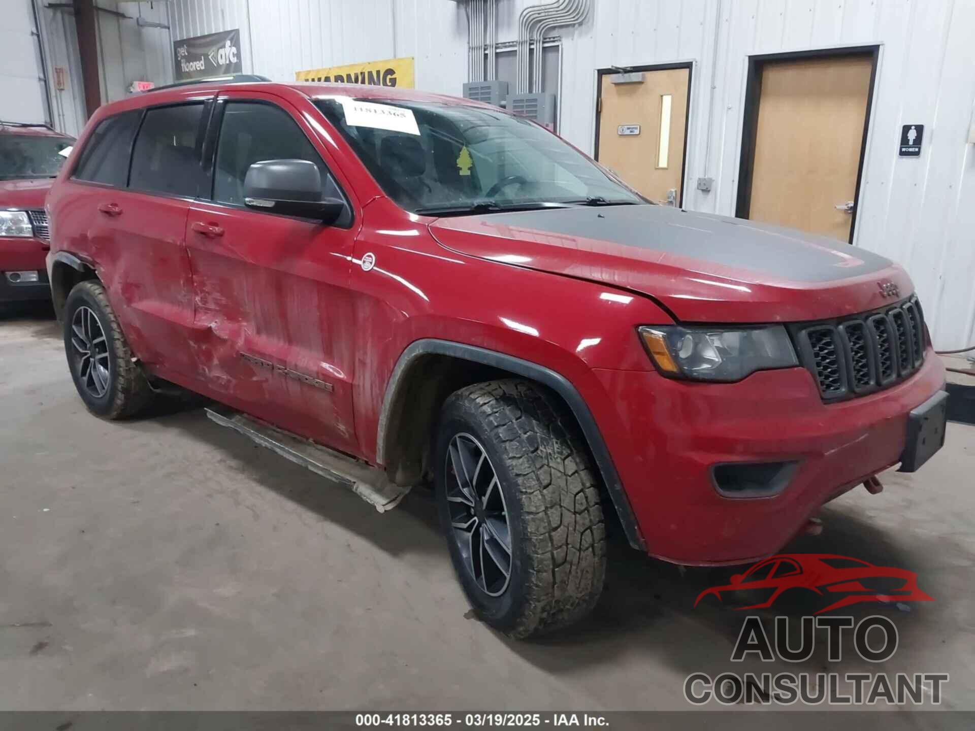 JEEP GRAND CHEROKEE 2019 - 1C4RJFLG2KC539639