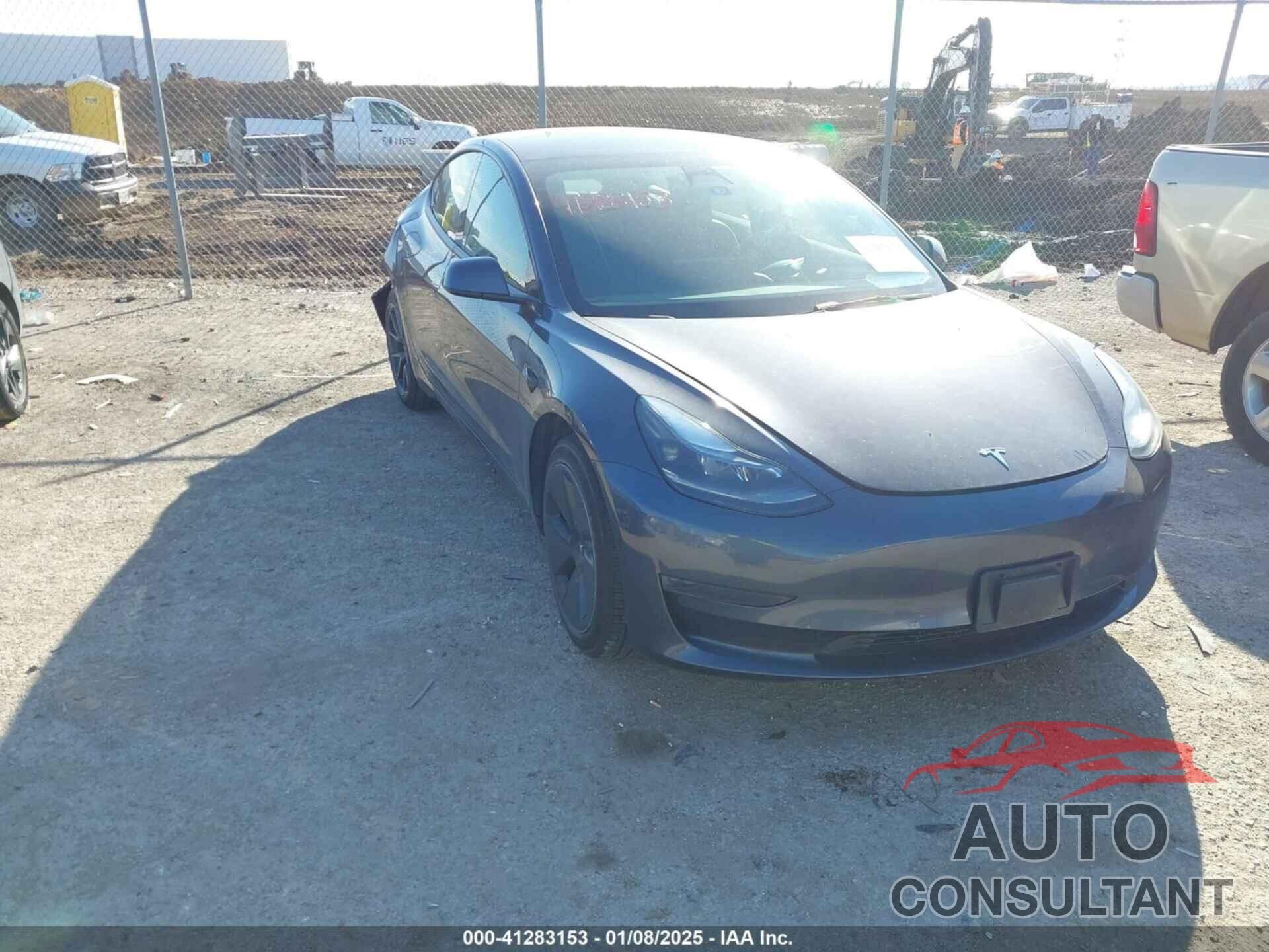 TESLA MODEL 3 2023 - 5YJ3E1EA3PF678825