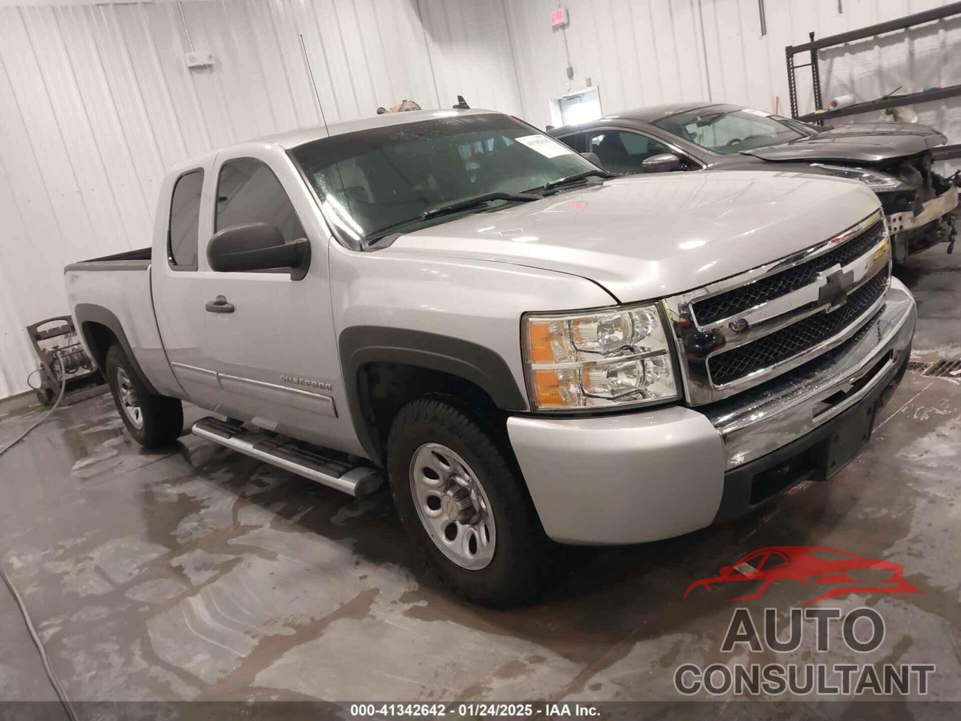 CHEVROLET SILVERADO 1500 2010 - 1GCSKREA2AZ204322