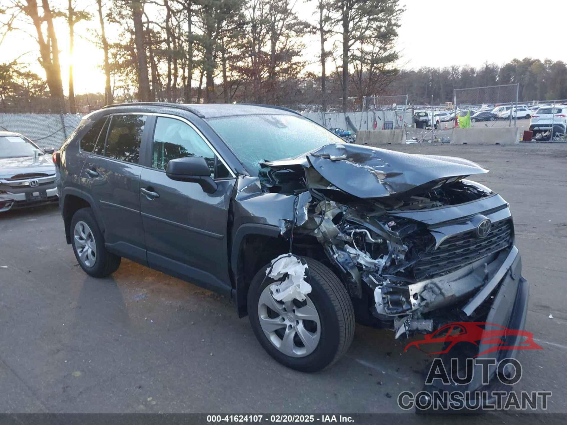 TOYOTA RAV4 2021 - 2T3F1RFV9MC166485