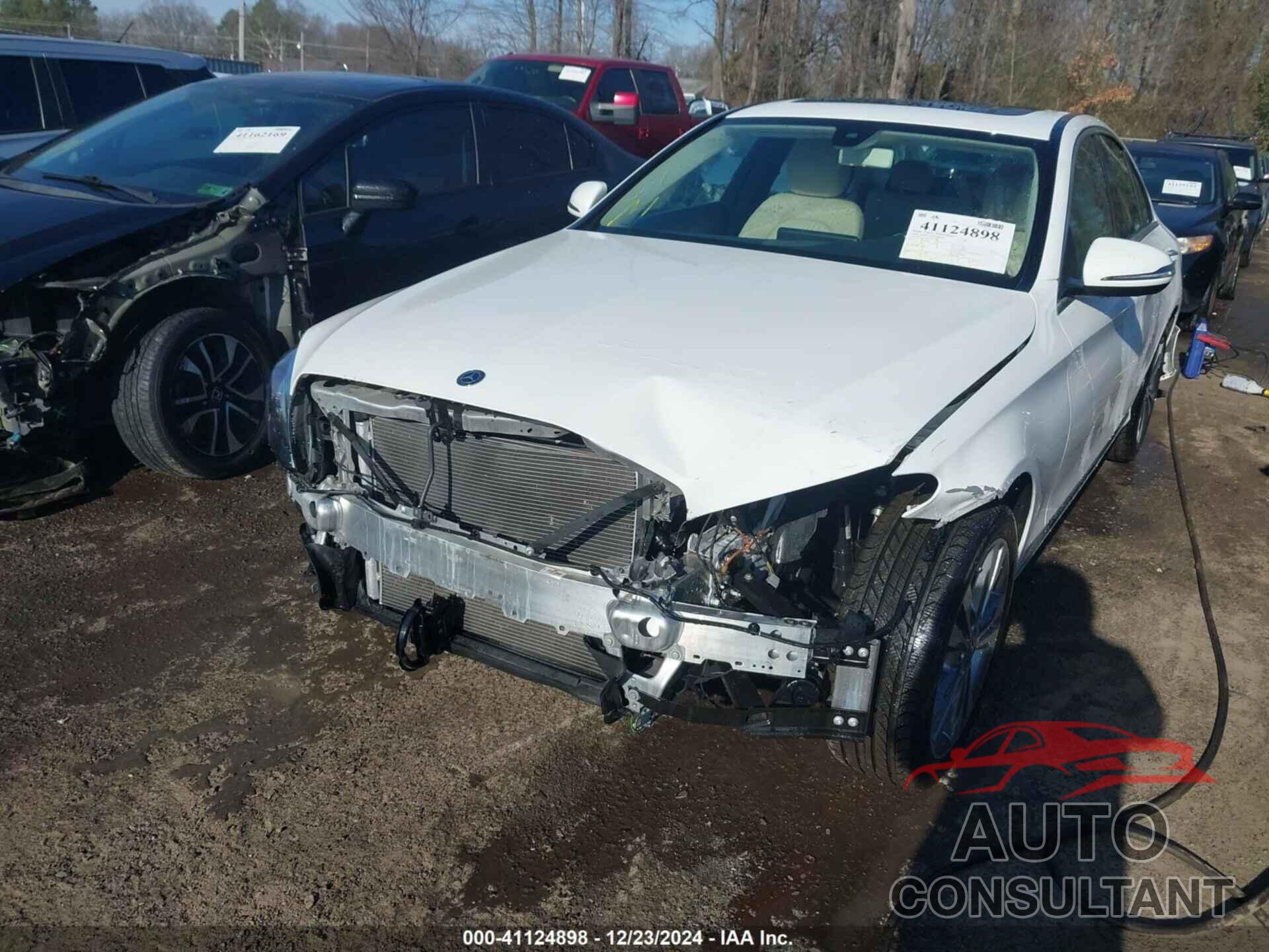 MERCEDES-BENZ C 300 2020 - W1KWF8EB6LR595931
