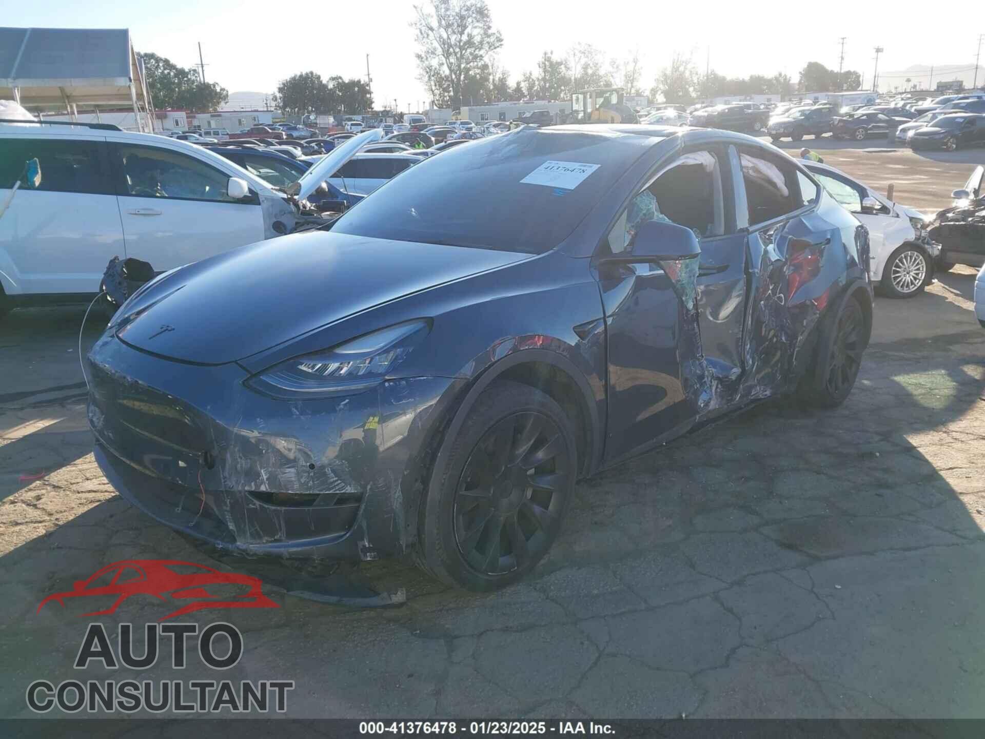 TESLA MODEL Y 2021 - 5YJYGDEEXMF095345