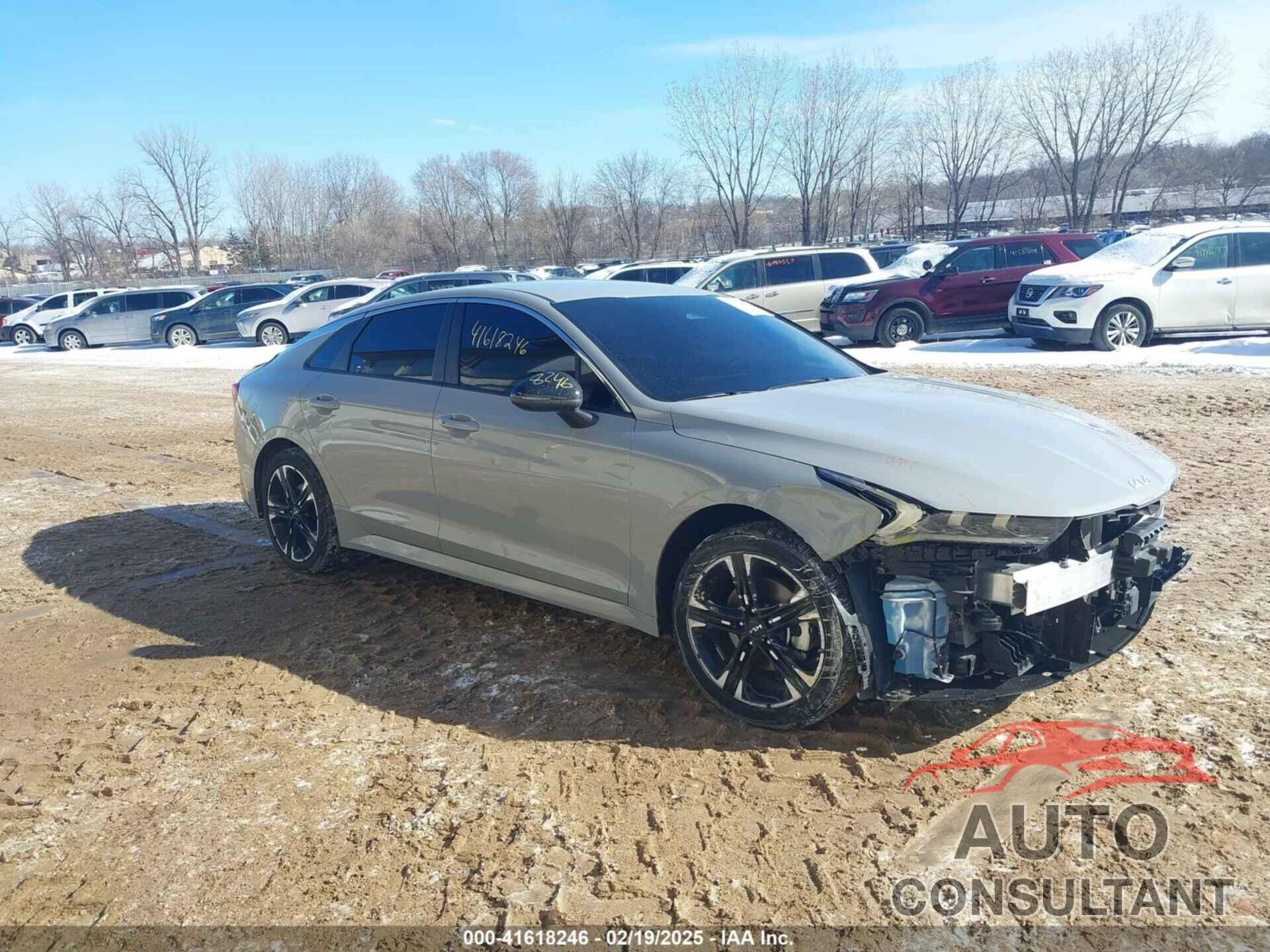 KIA K5 2024 - 5XXG64J25RG266047