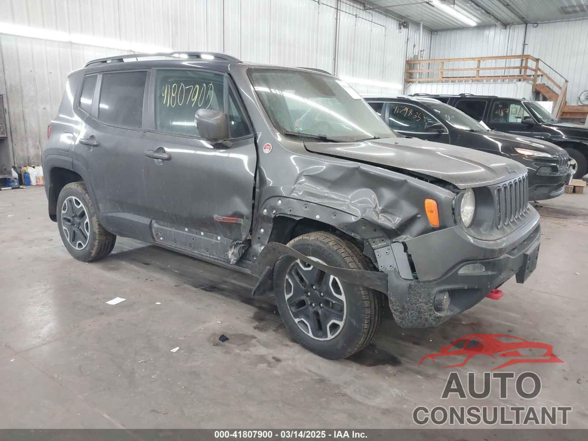 JEEP RENEGADE 2017 - ZACCJBCB4HPG63077