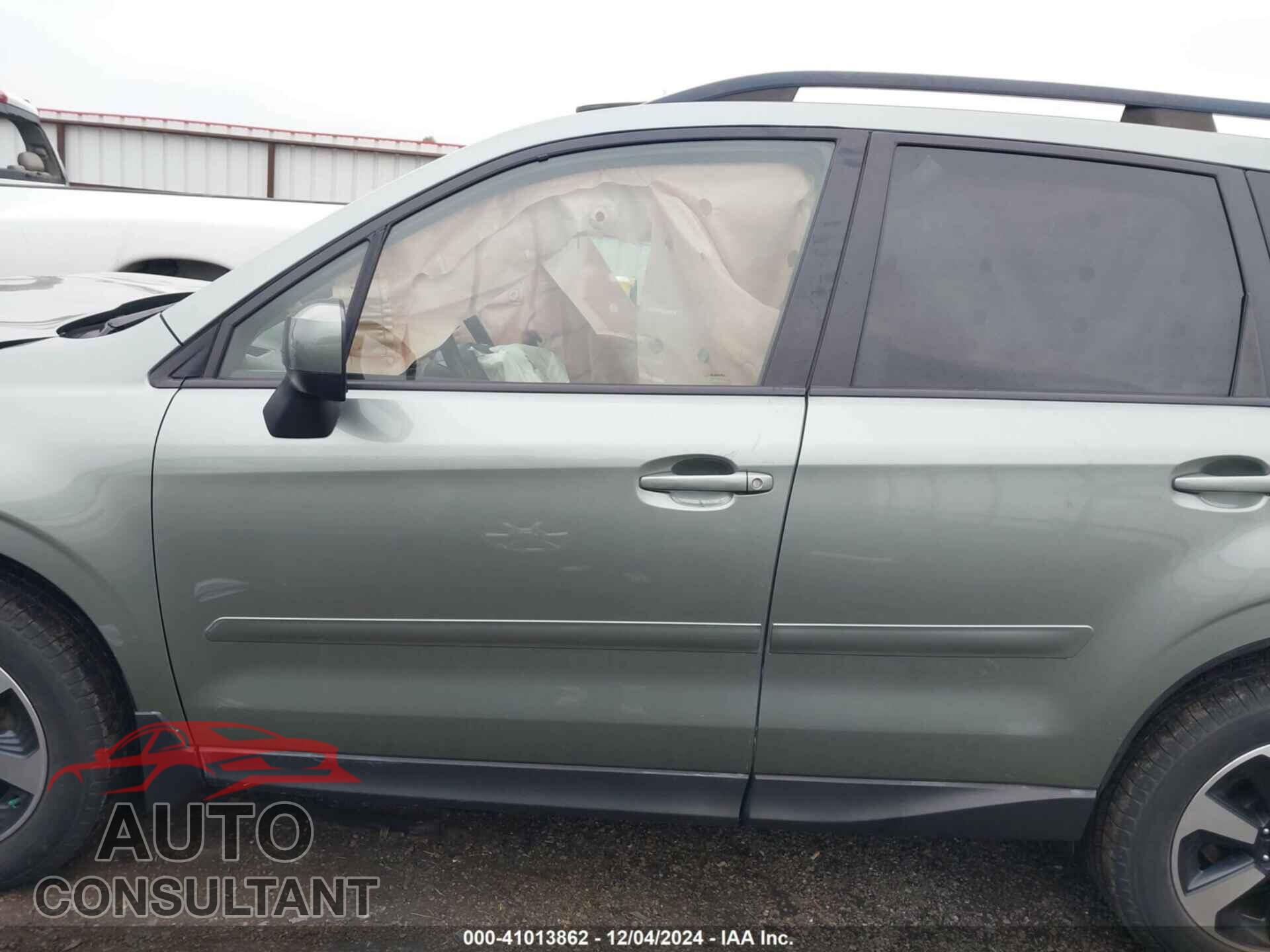 SUBARU FORESTER 2017 - JF2SJAGC8HH808848